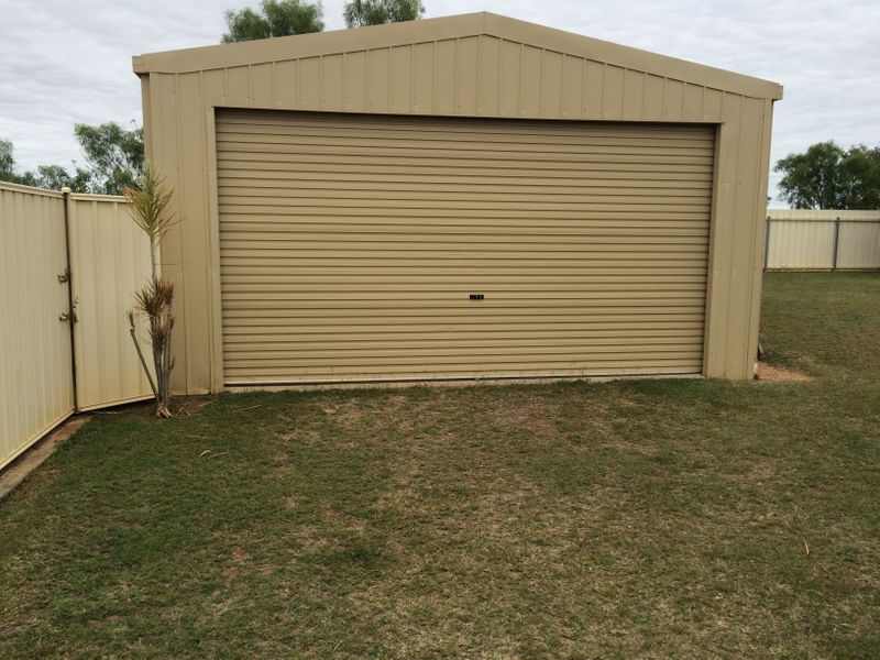 12 Zamia Way, Gracemere, QLD 4702