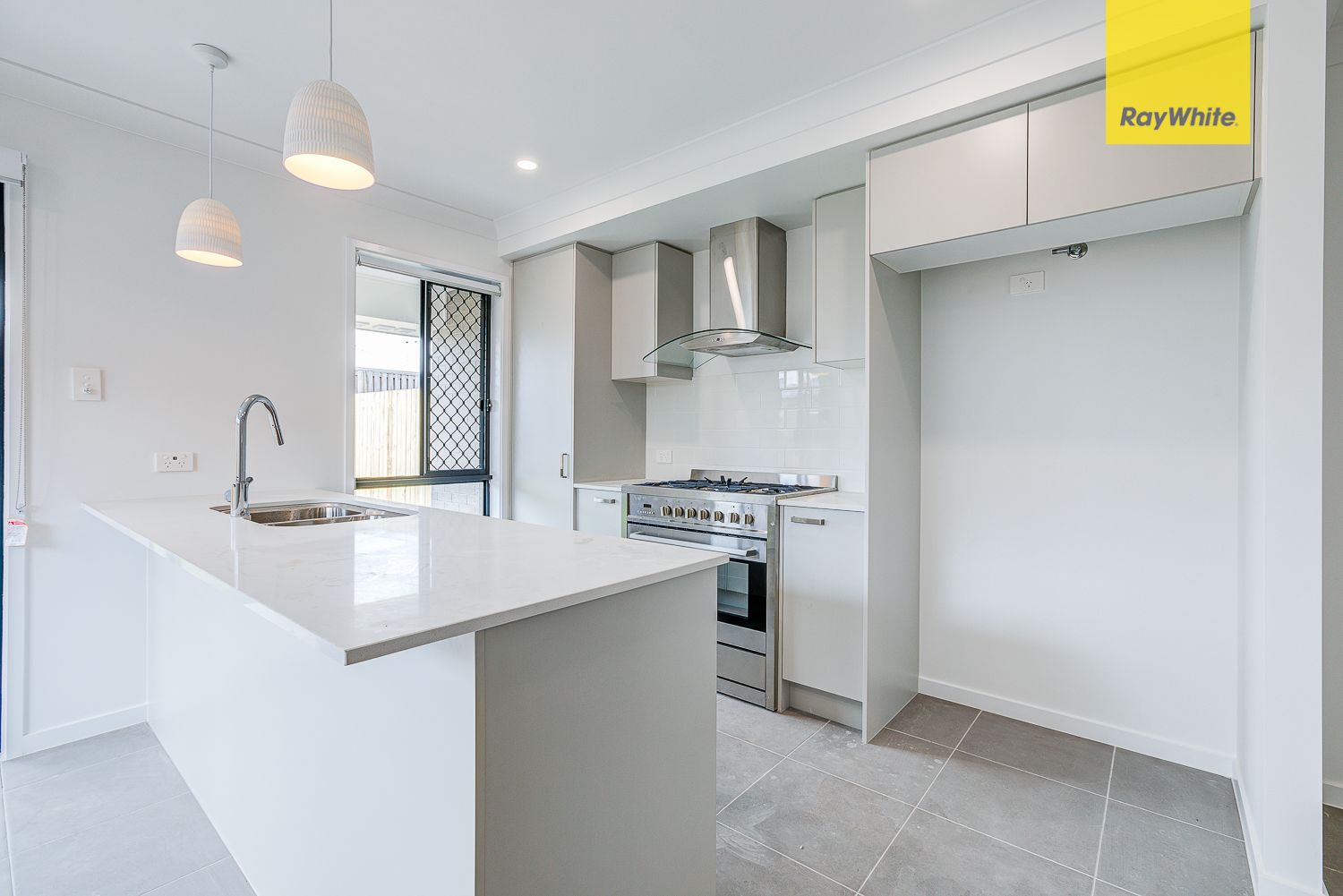 11a Pierro, Logan Reserve, QLD 4133