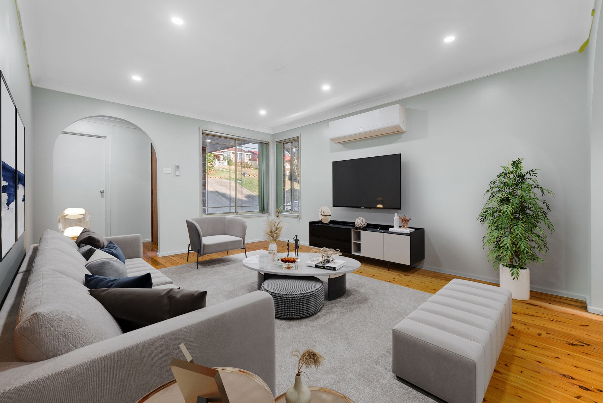 2/7 Clareville Close, Woodbine, NSW 2560