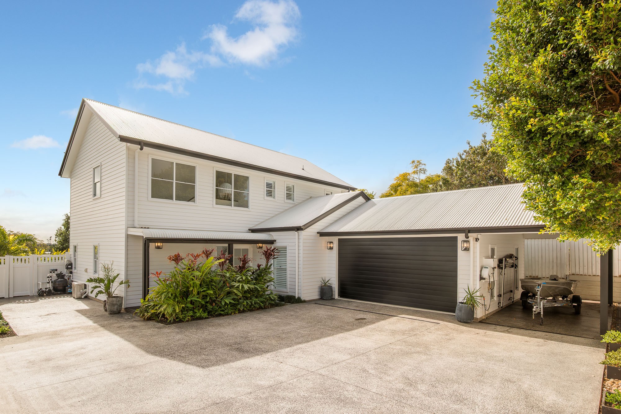 8A Bernecker Street, Carina, QLD 4152