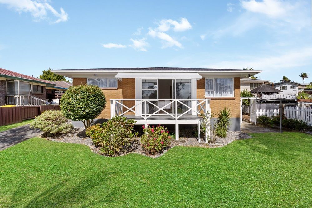 38 Ballater Place, Highland Park, Manukau City