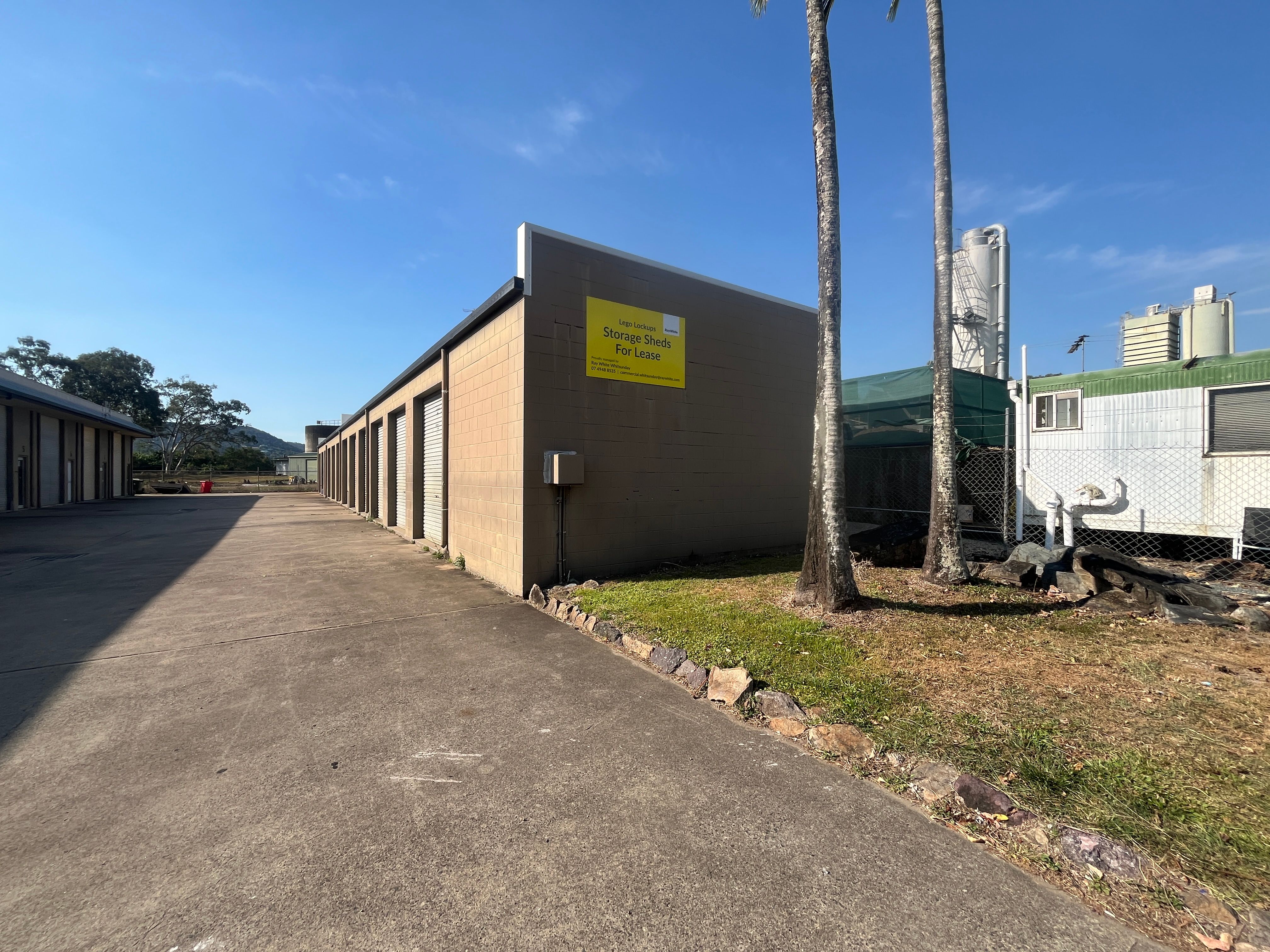 Lego Lockups/6 William Murray Drive, Cannonvale, QLD 4802