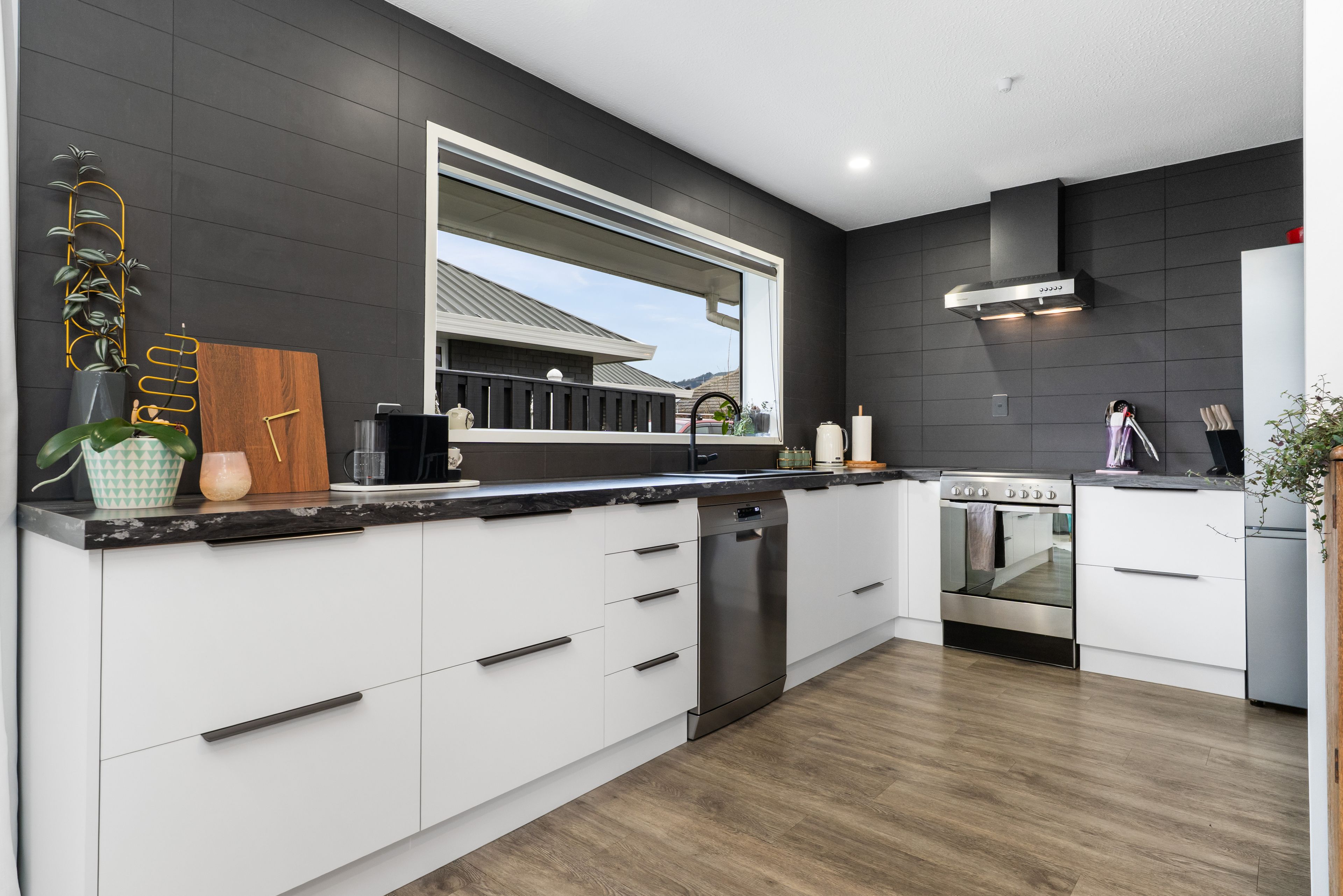 2/174 Cashmere Road, Hoon Hay, Christchurch City
