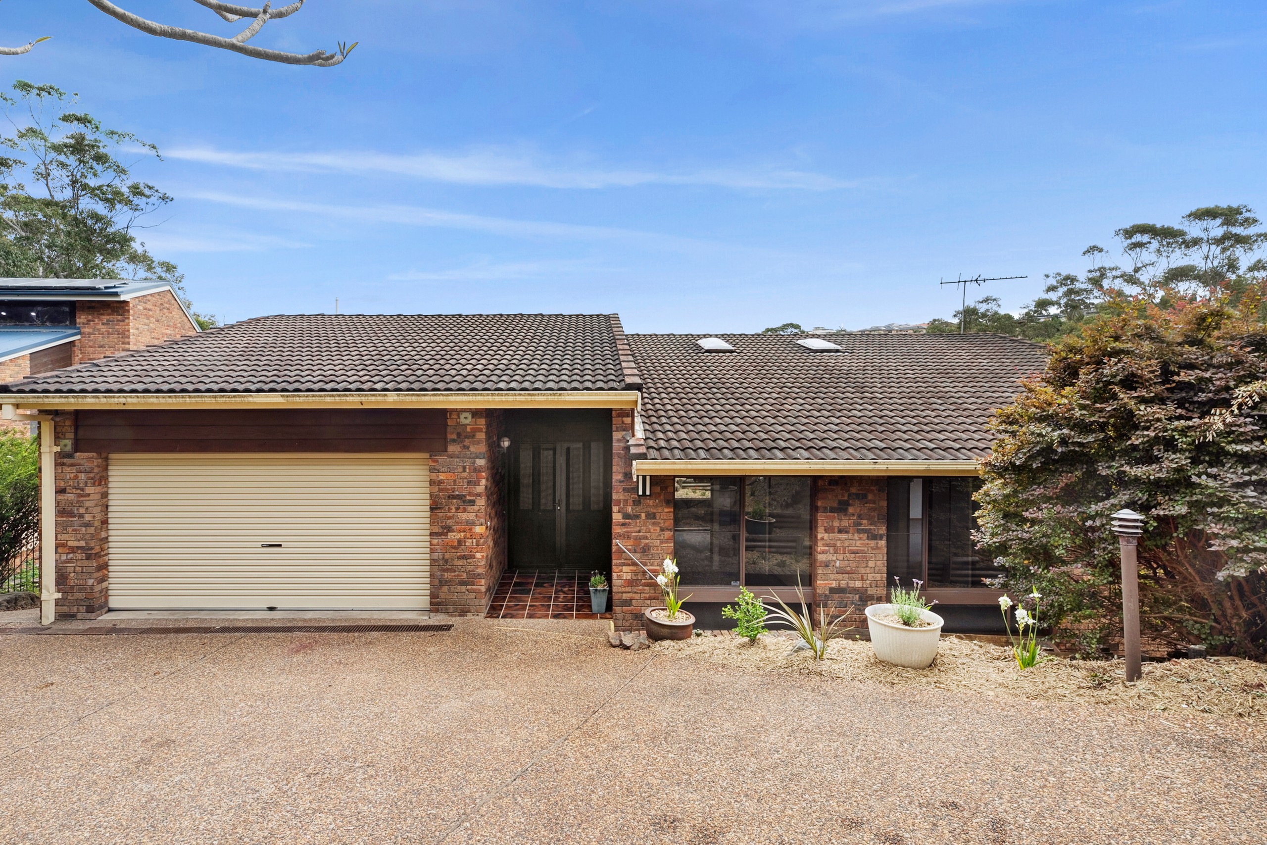 11 Melaleuca Place, Alfords Point, NSW 2234