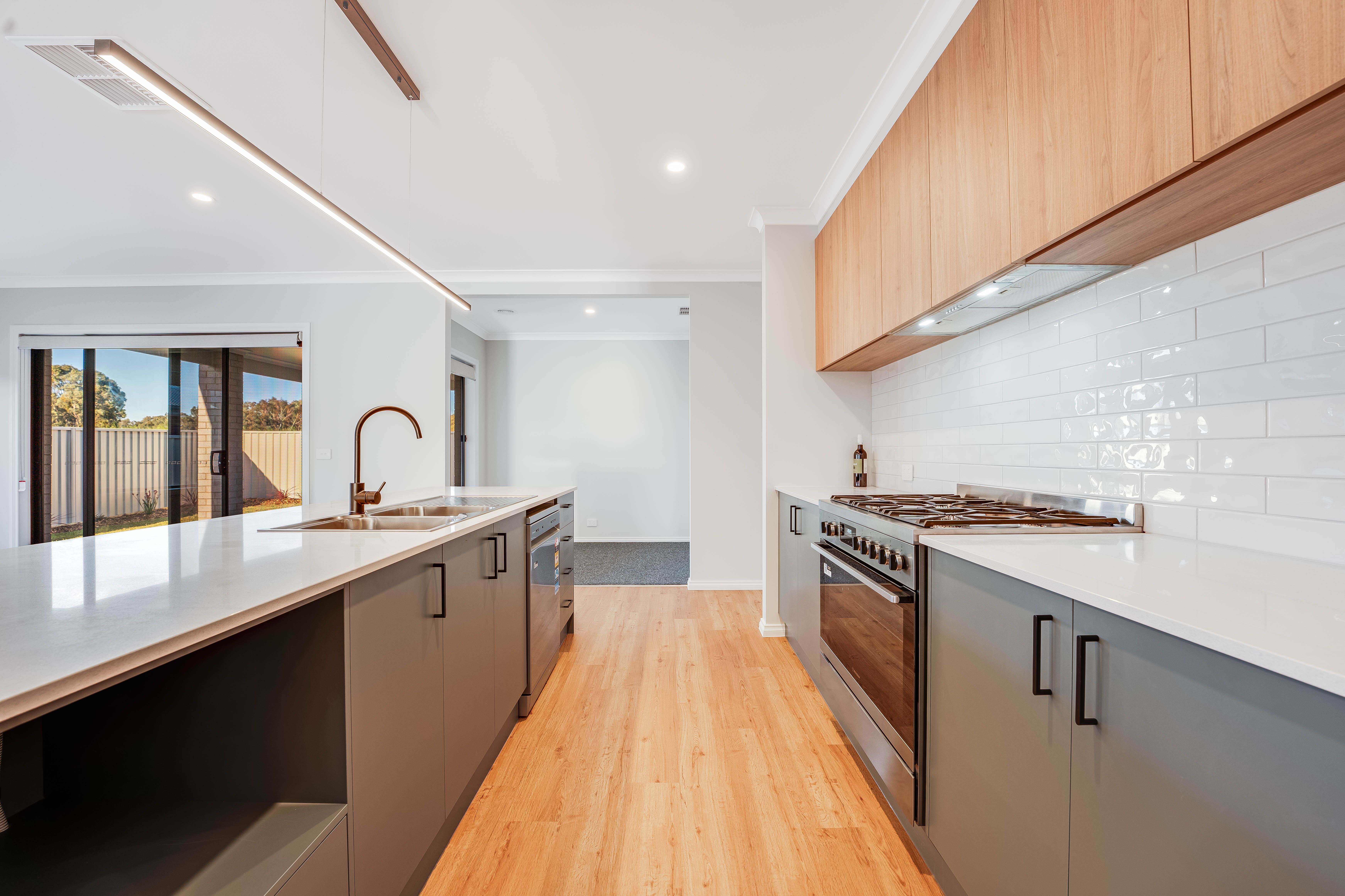 21 Chandler Street — photo 8 of 30