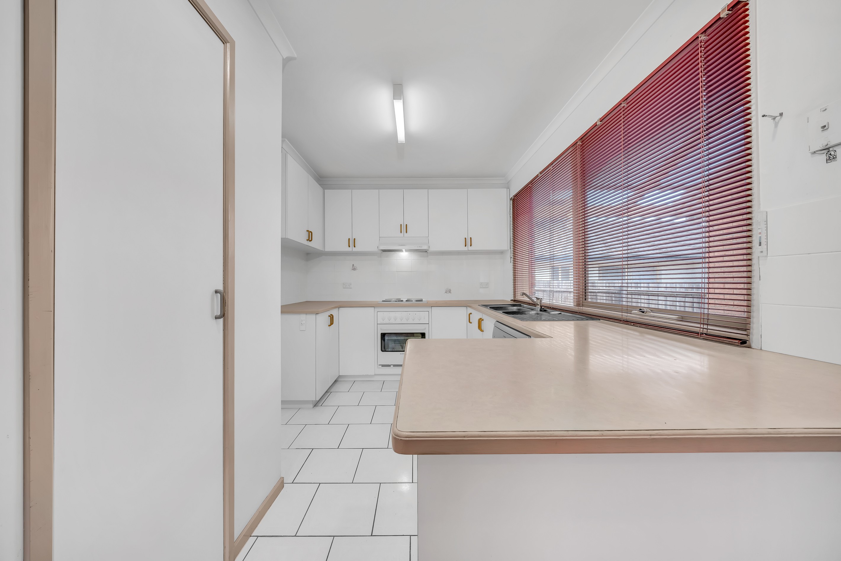 8 Sneddon Drive, Narre Warren South, VIC 3805