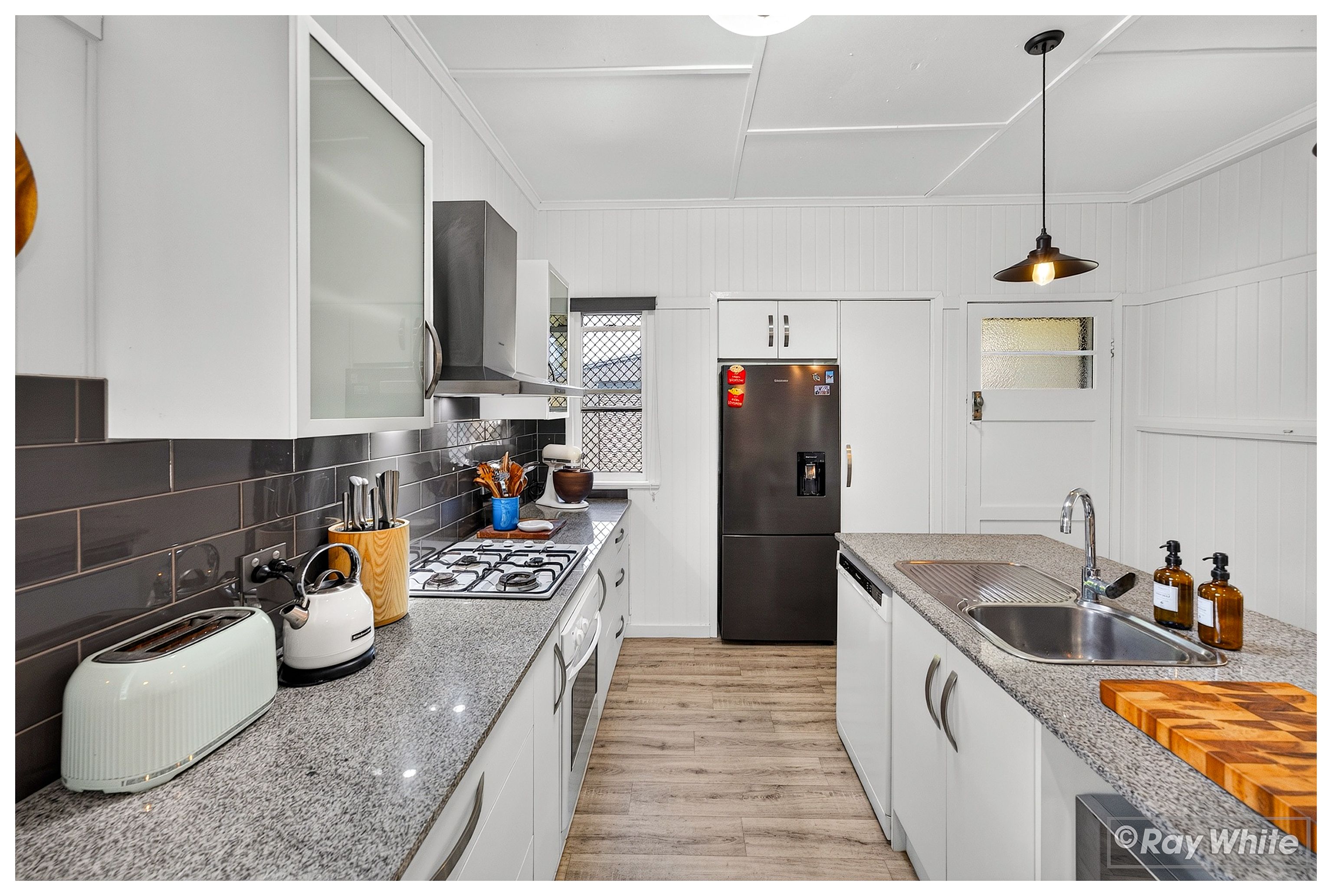 14 Cowap Street — photo 6 of 30