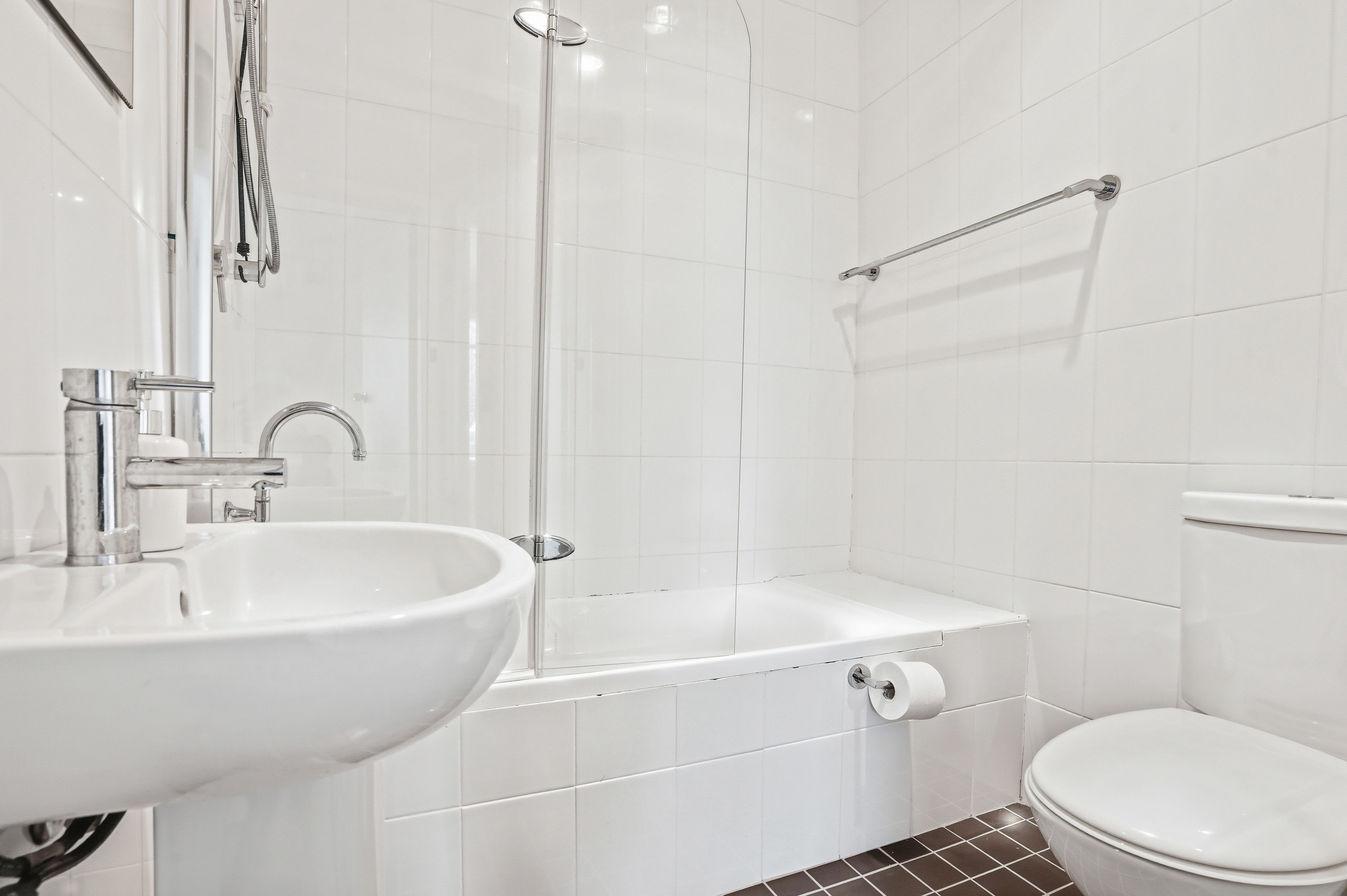 46 Brooker Street — photo 9 of 12