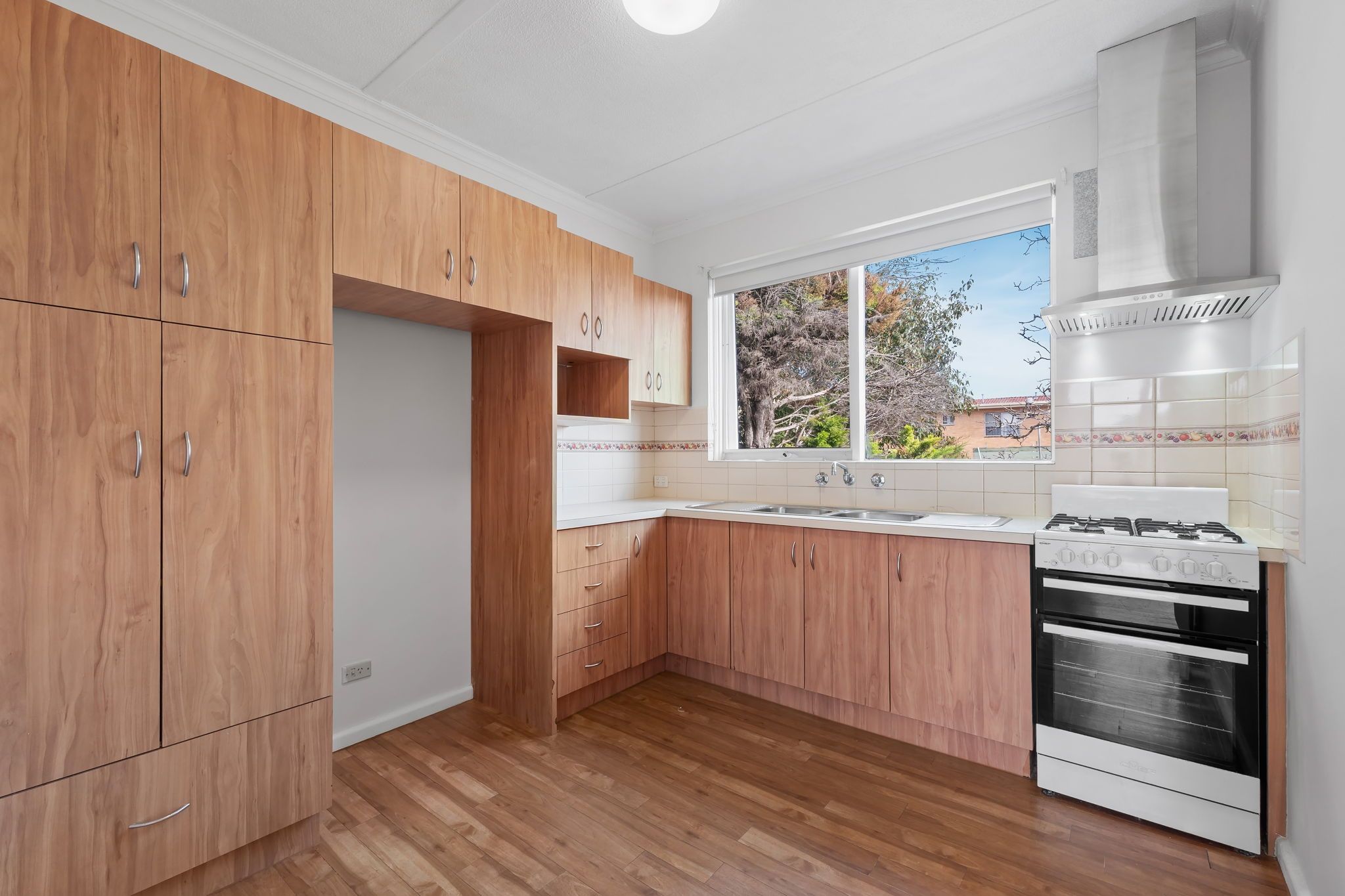 8/12 Fletcher Street, Essendon, VIC 3040