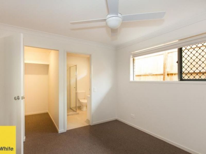 12 Hiddins Road, Berrinba, QLD 4117