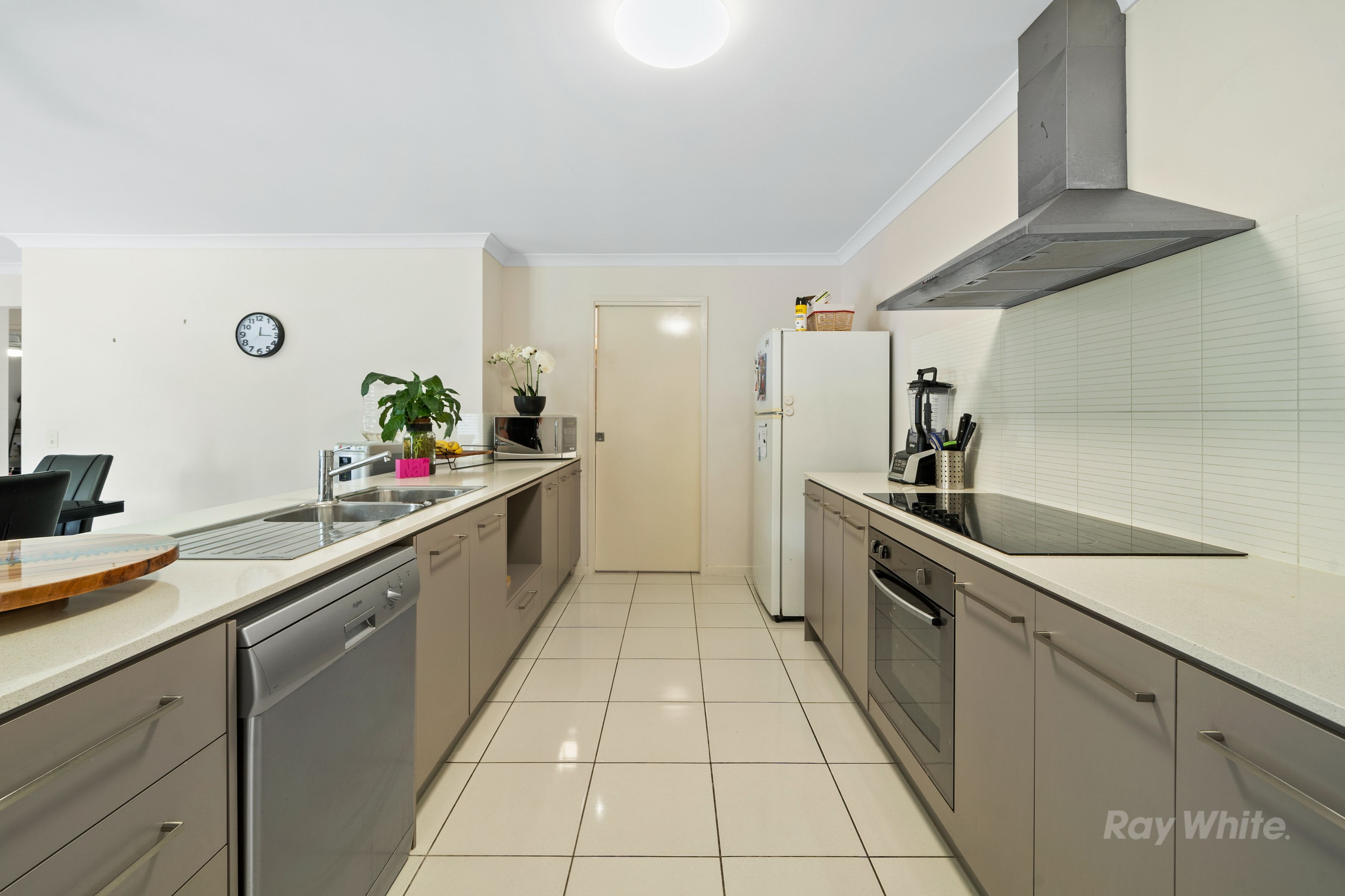 90 Evergreen Avenue, Loganlea, QLD 4131
