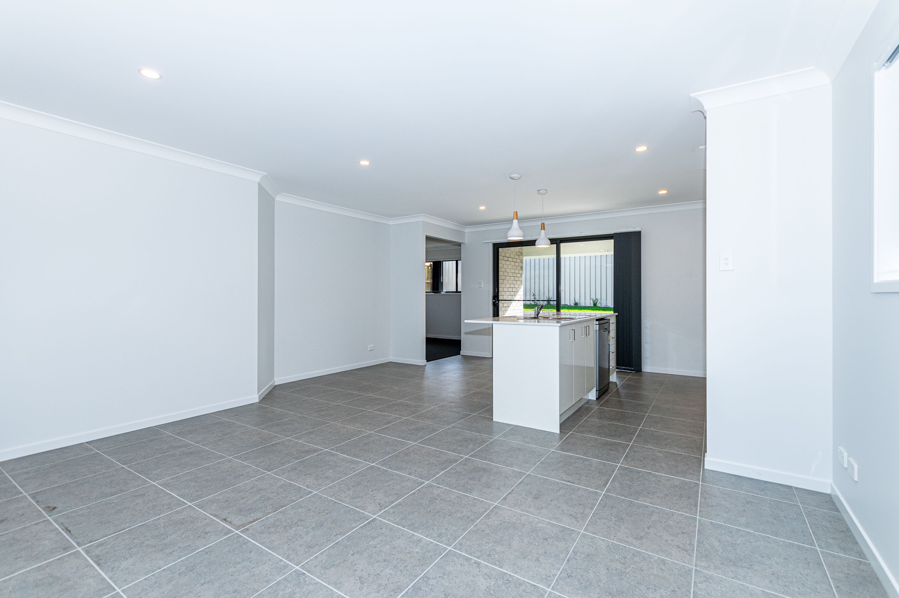 33 Paige Street — photo 6 of 22