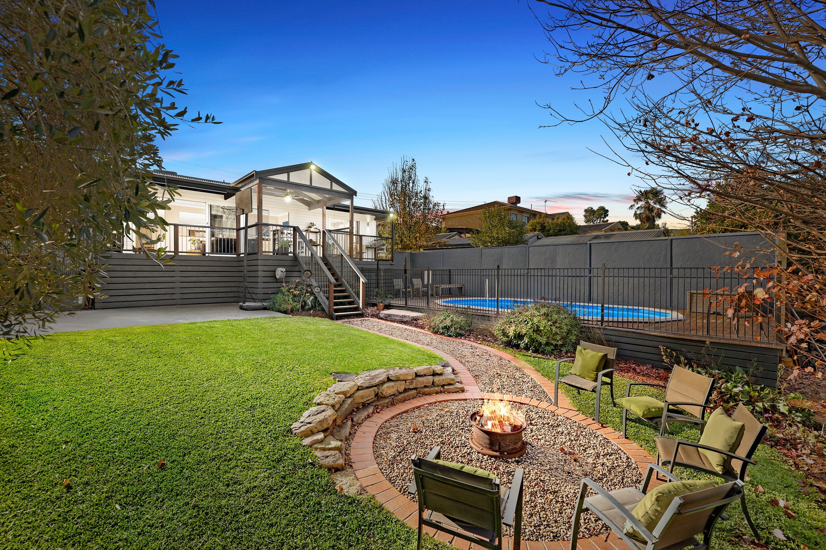 37 Silverton Drive, Ferntree Gully, VIC 3156