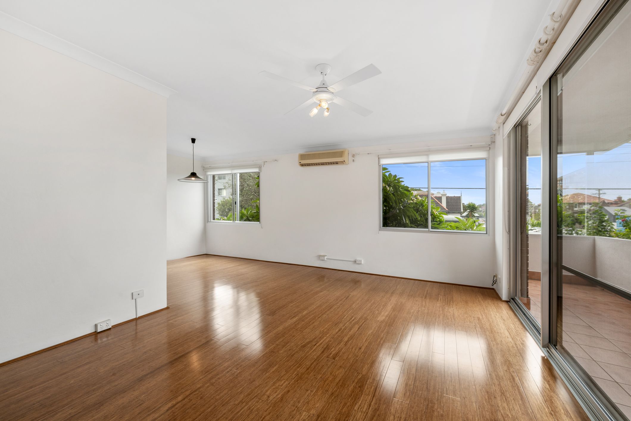 2/16 Carr Street, Coogee, NSW 2034 - Leased Unit - Ray White Park Coast ...