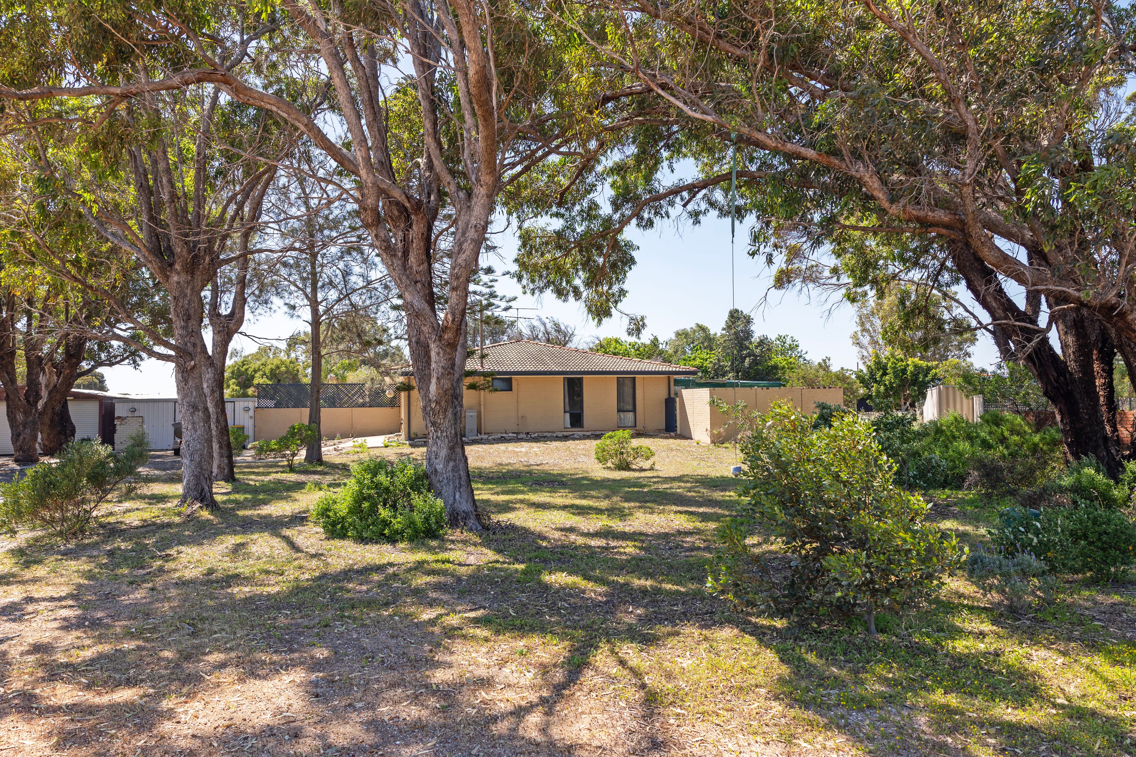46 Thomas Street, Leeman WA 6514