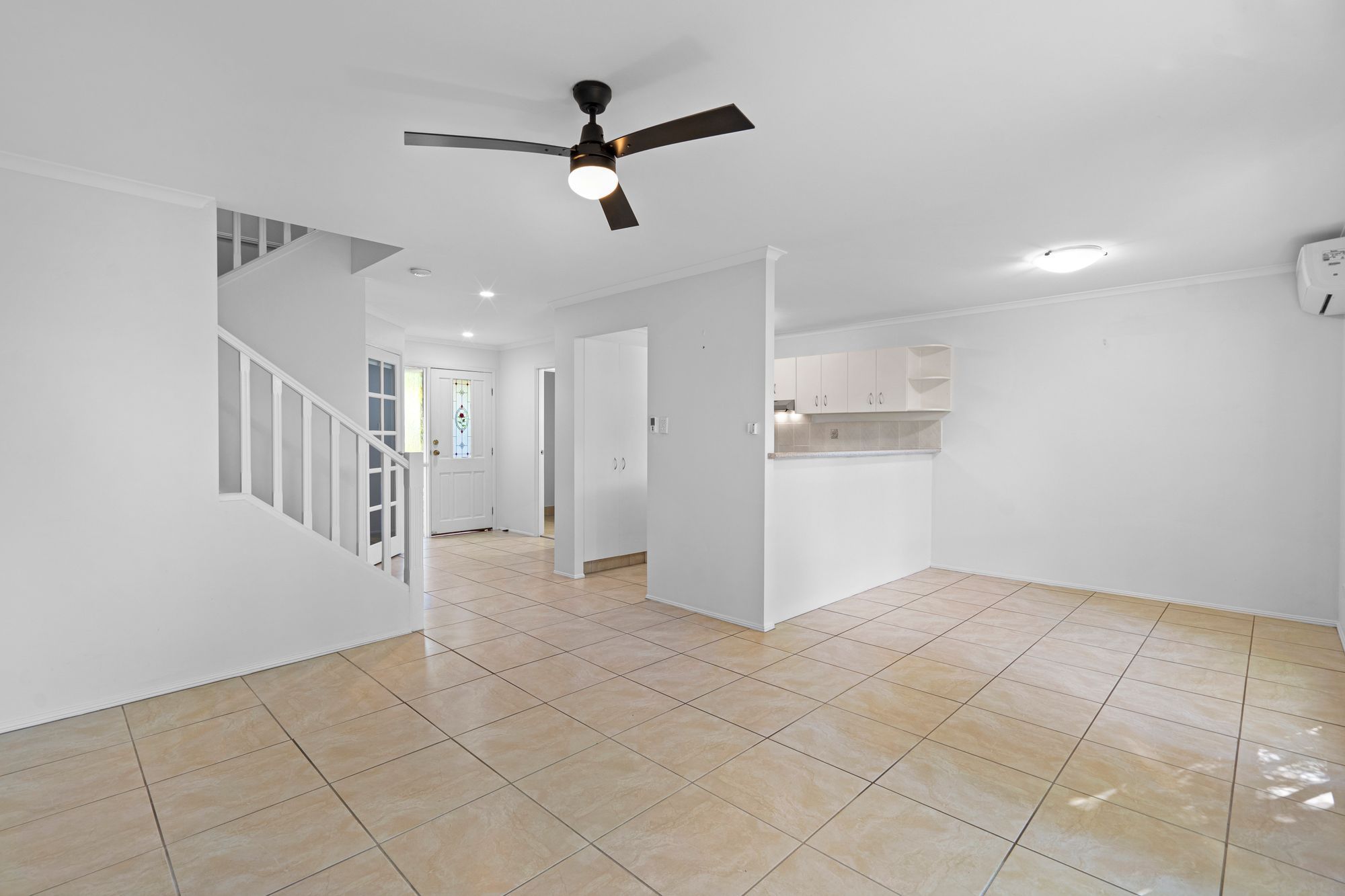 70/102-104 Alexander Drive, Highland Park, QLD 4211