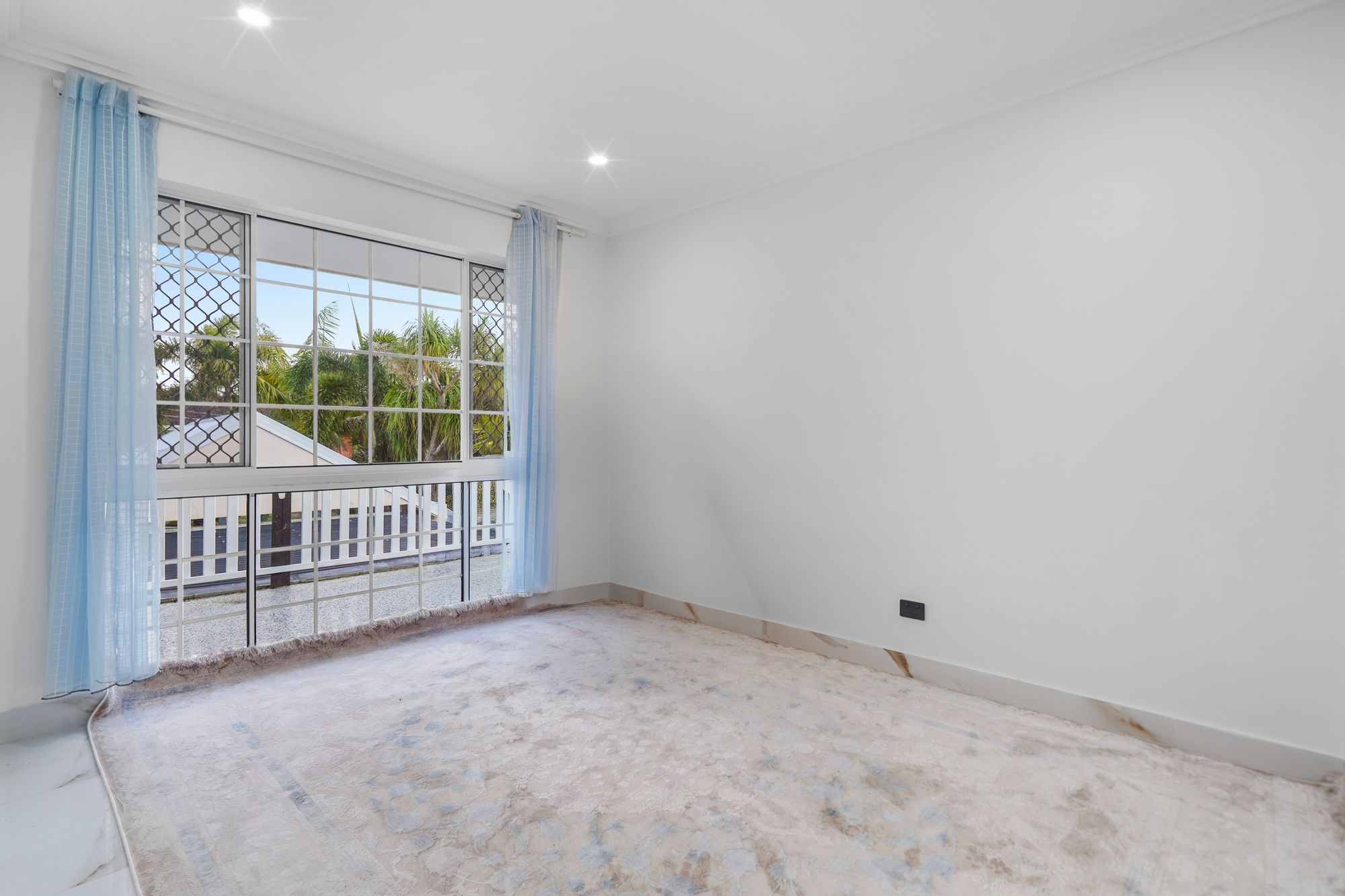25 Minerva Street — photo 11 of 26