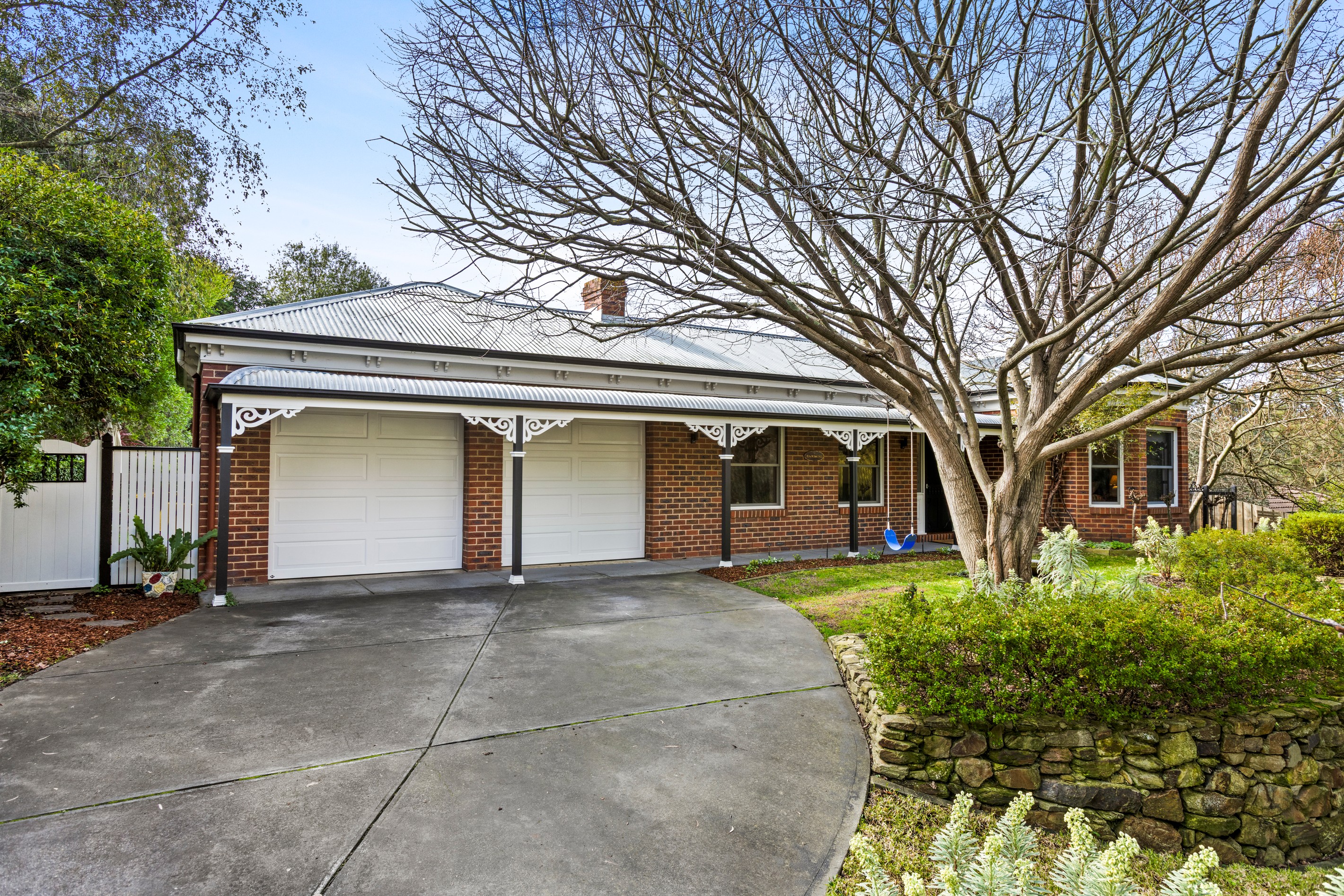 2 Hargrave Crescent, Wandana Heights, VIC 3216