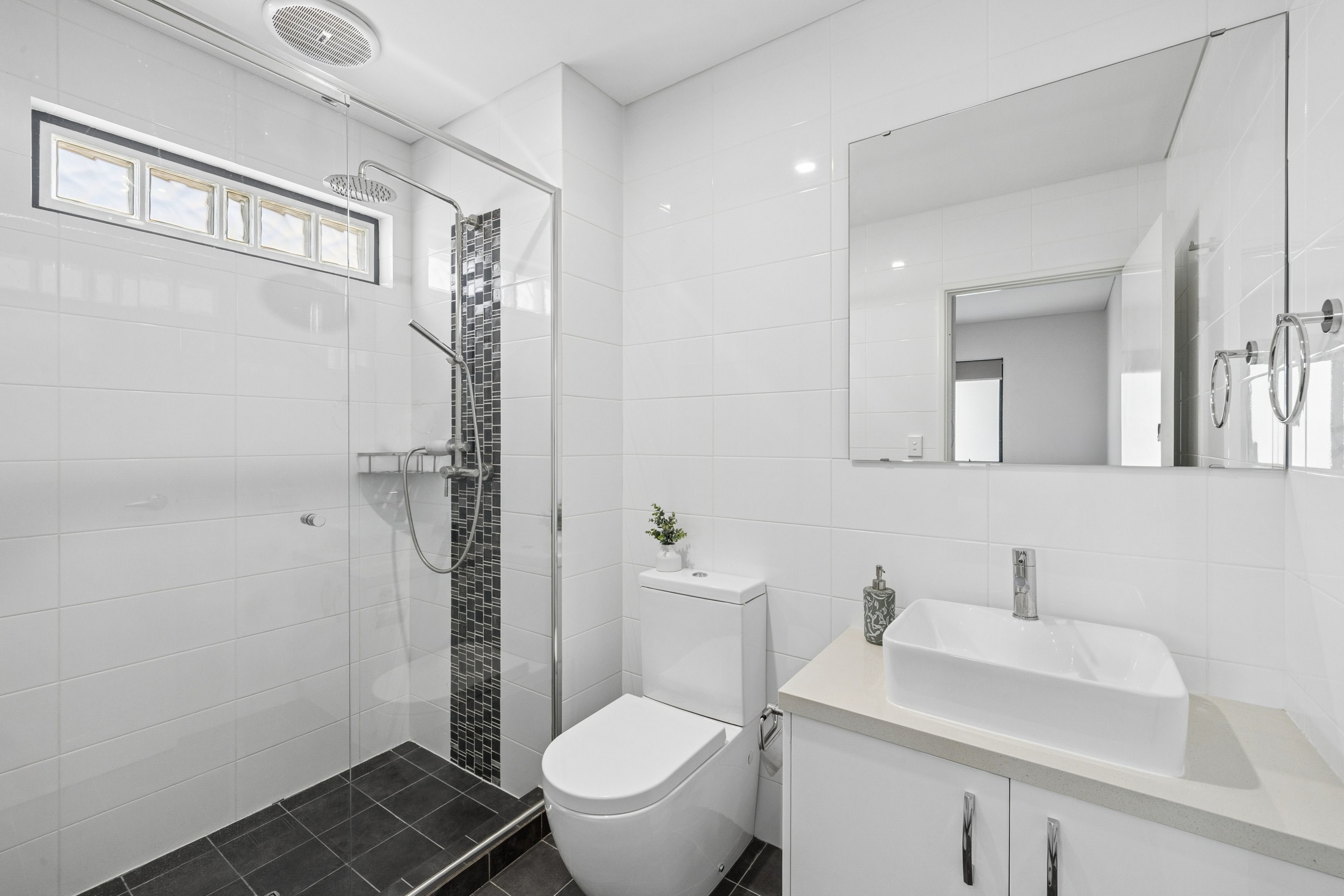 15/42 Oats Street — photo 20 of 27