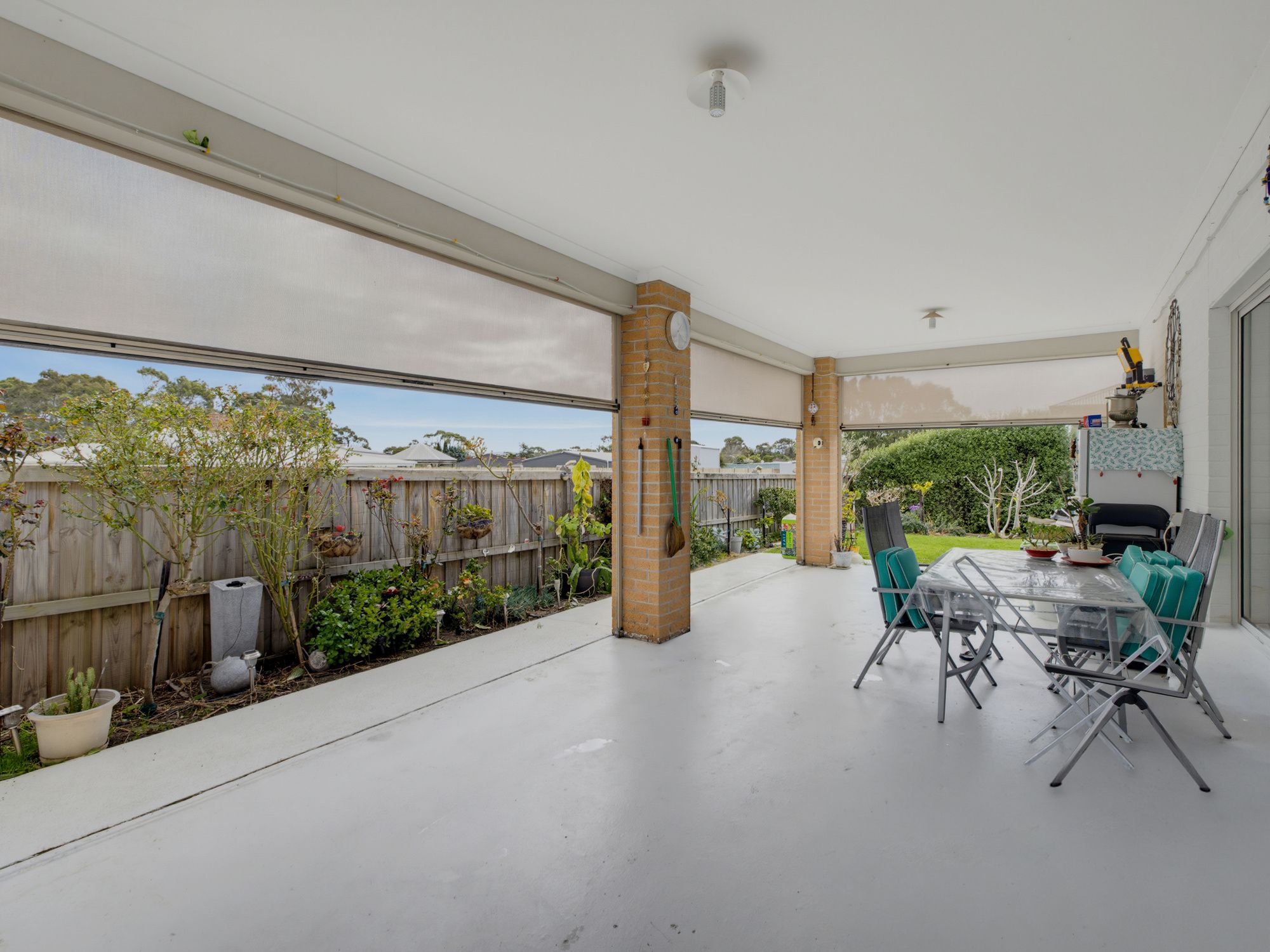 25 Vicars Avenue — photo 13 of 19