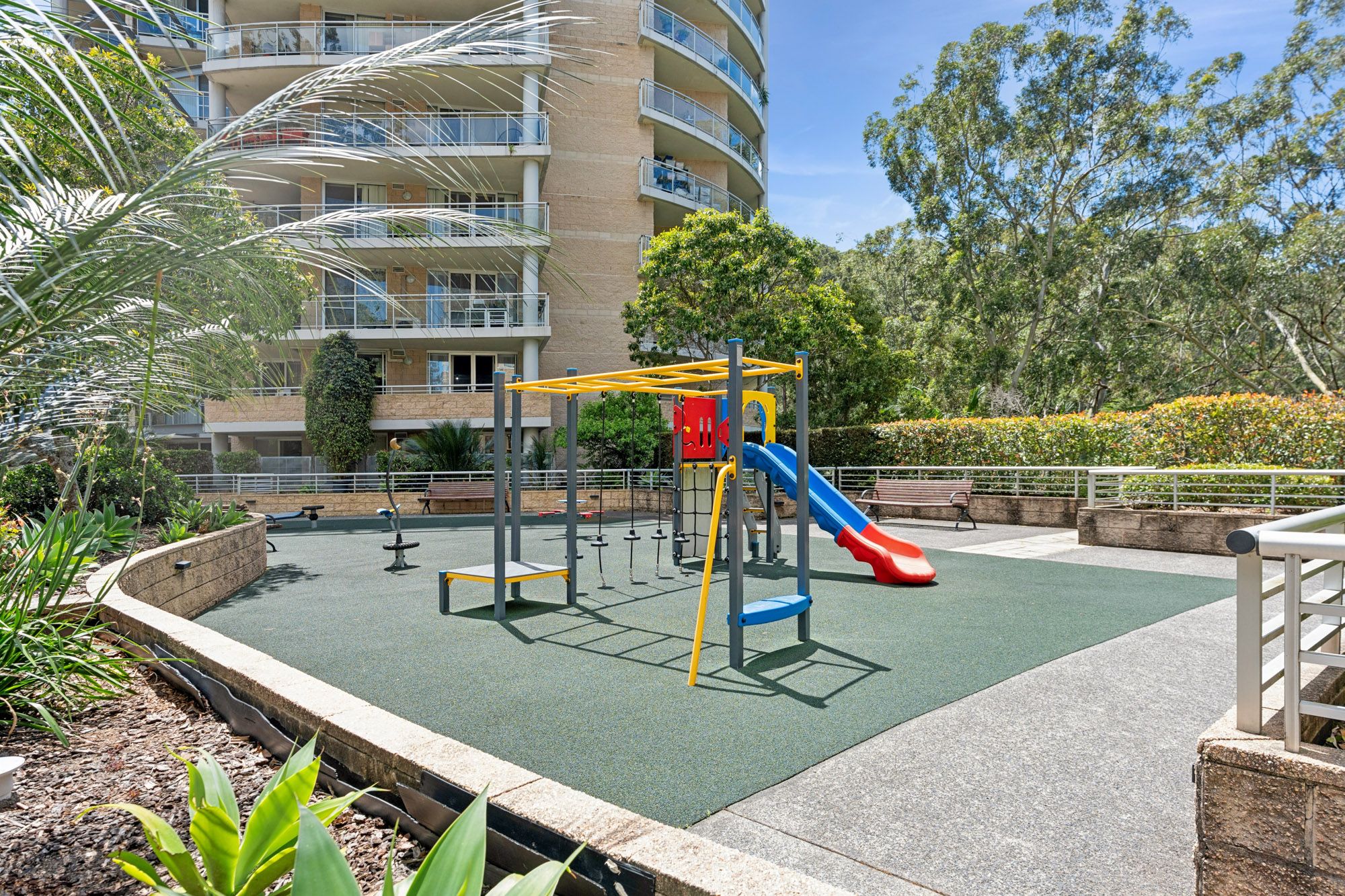 215/80 John Whiteway Drive — photo 16 of 17