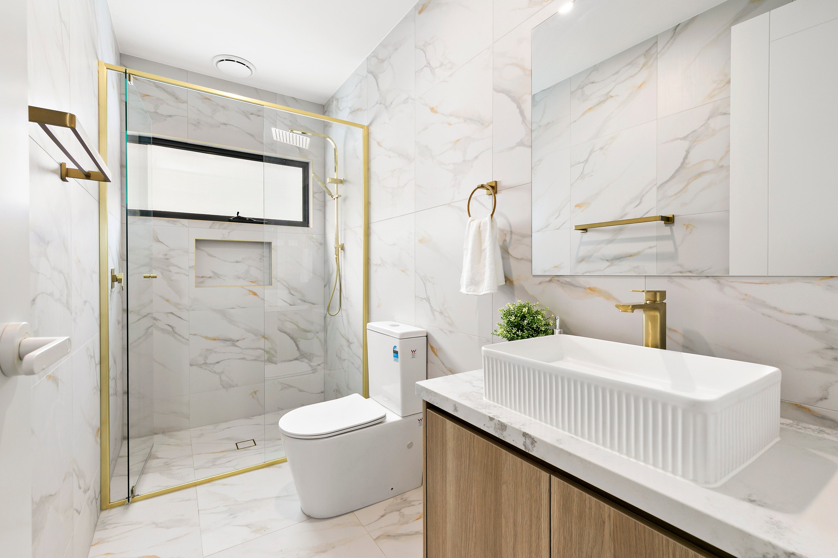 2 Leafview Drive, Greenvale, VIC 3059