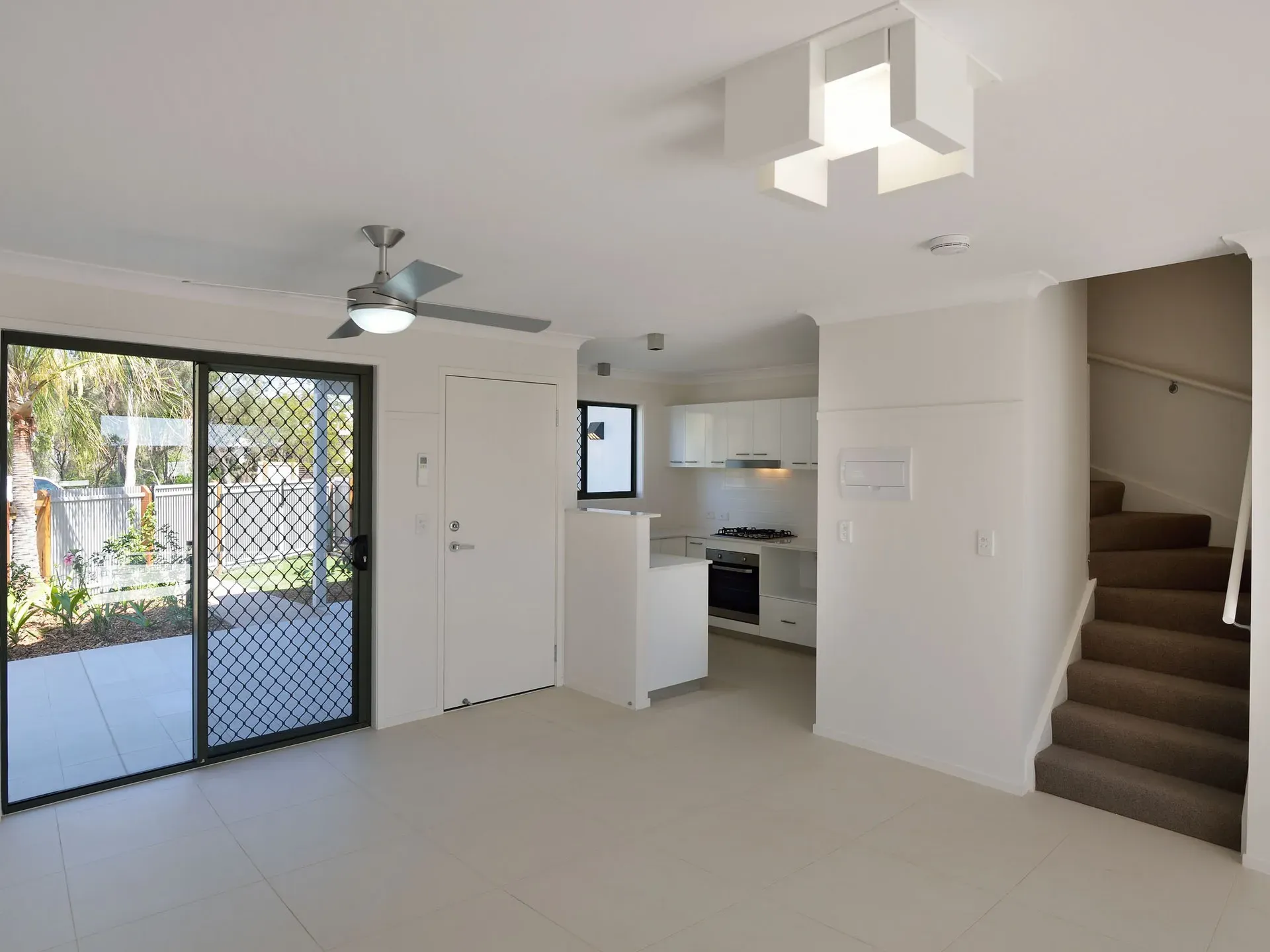 7/9 Fisher Street, West Gladstone, QLD 4680