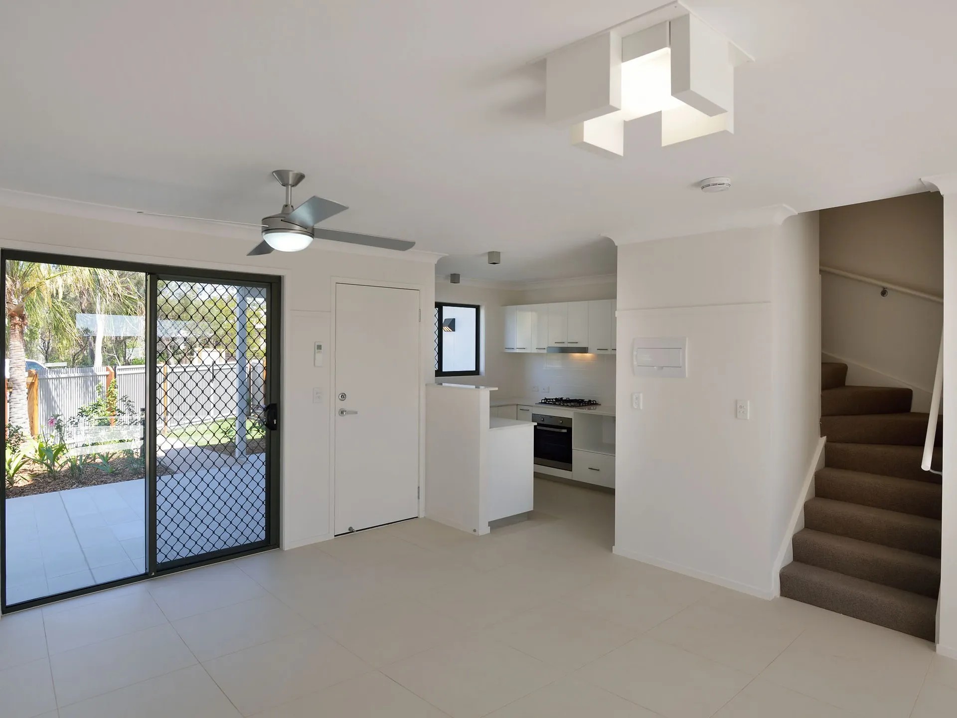 7/9 Fisher Street, West Gladstone, QLD 4680