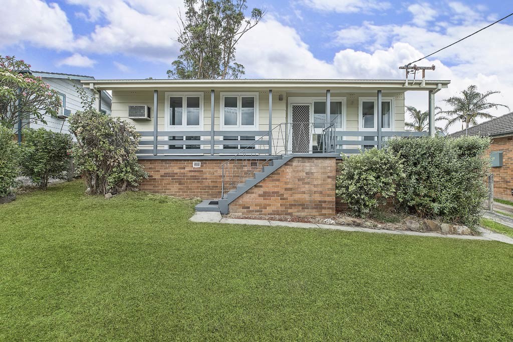 12 Fenton Avenue, Toronto, NSW 2283