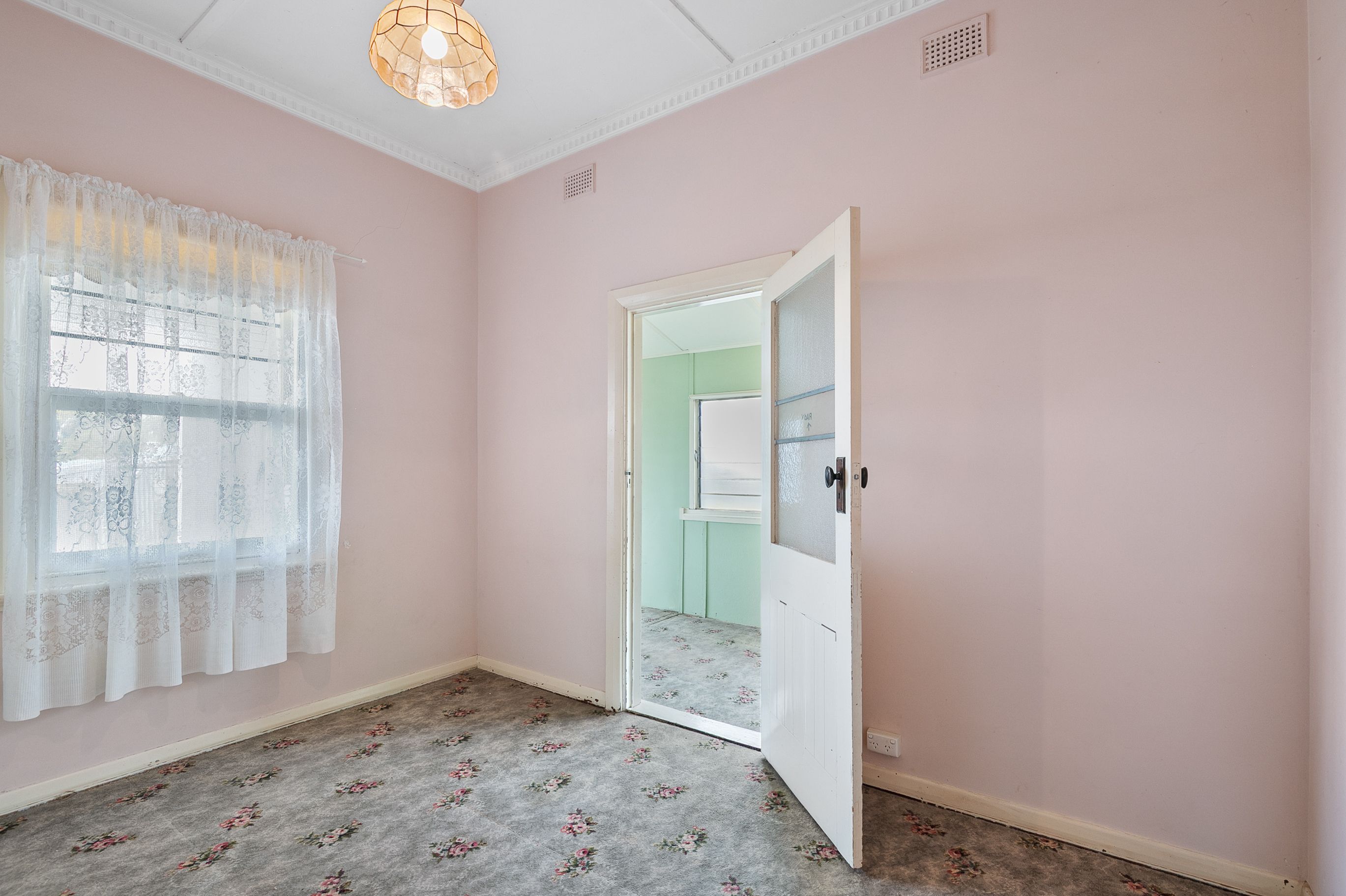 12 Kay Avenue — photo 11 of 21