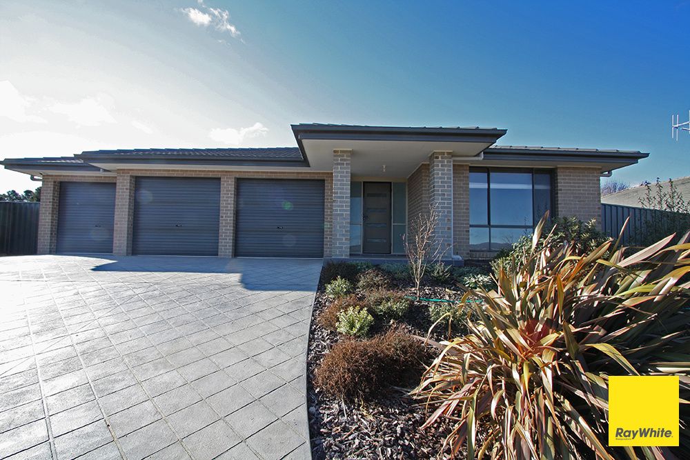 3 Lithgow Place