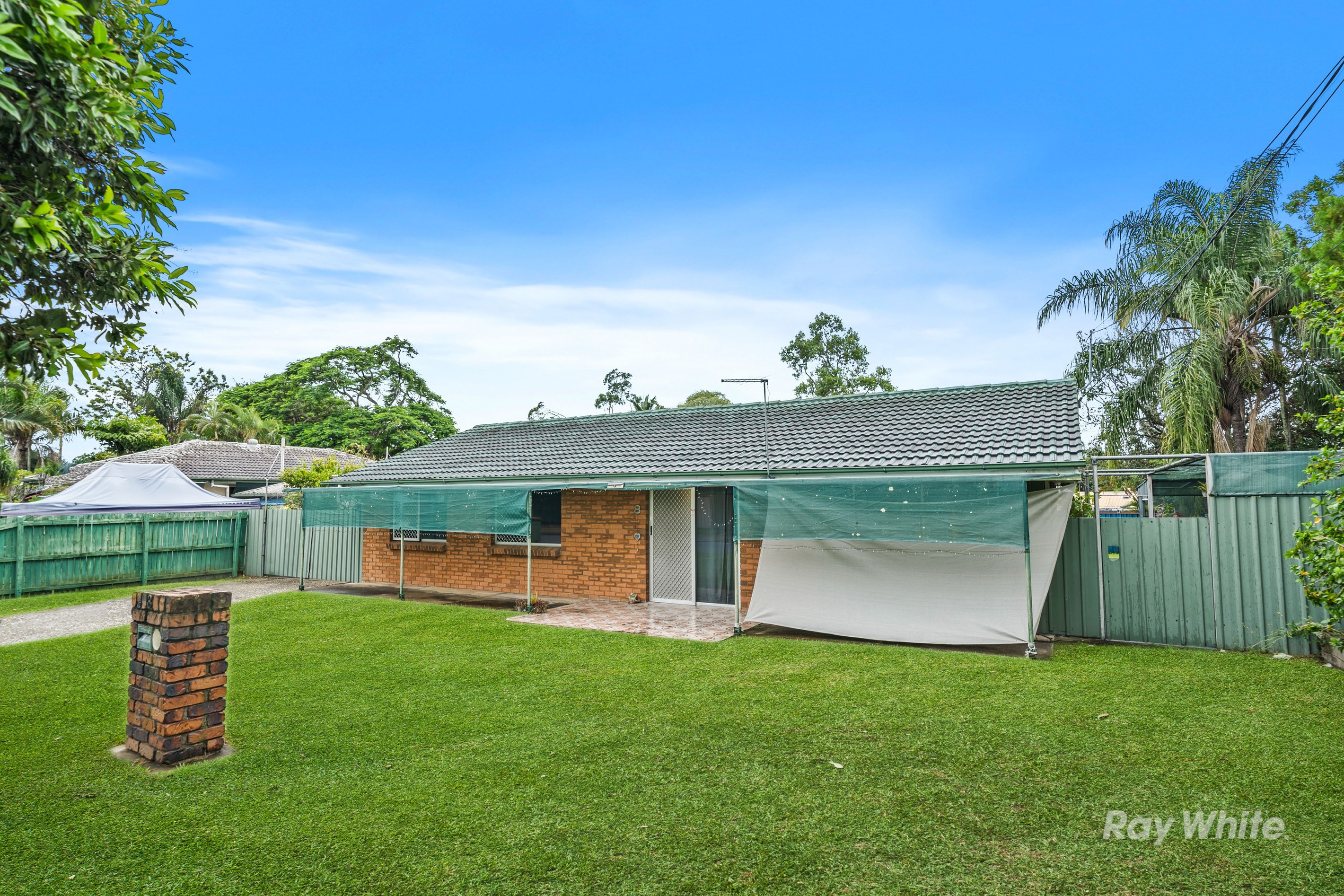 8 Carrosa Street, Marsden, QLD 4132