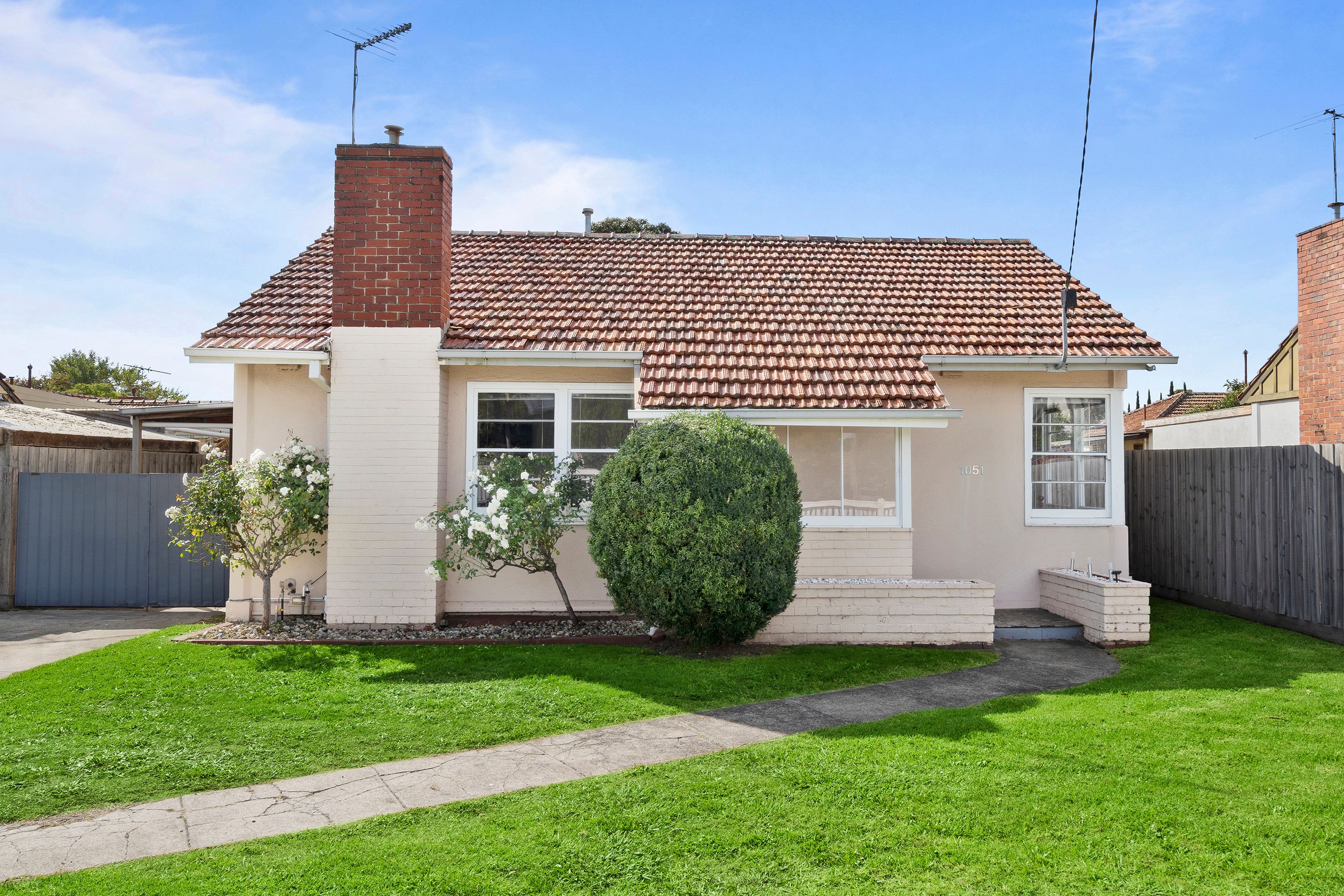 1051 North Road, Hughesdale VIC 3166