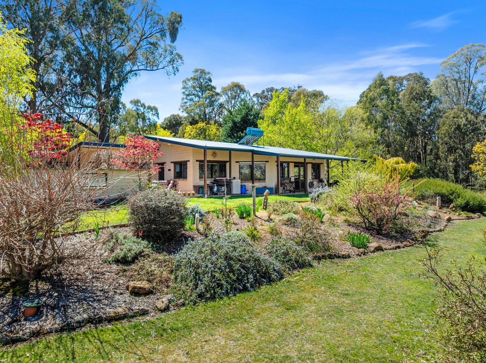 64 Bromfield Drive, Tolmie, VIC 3723