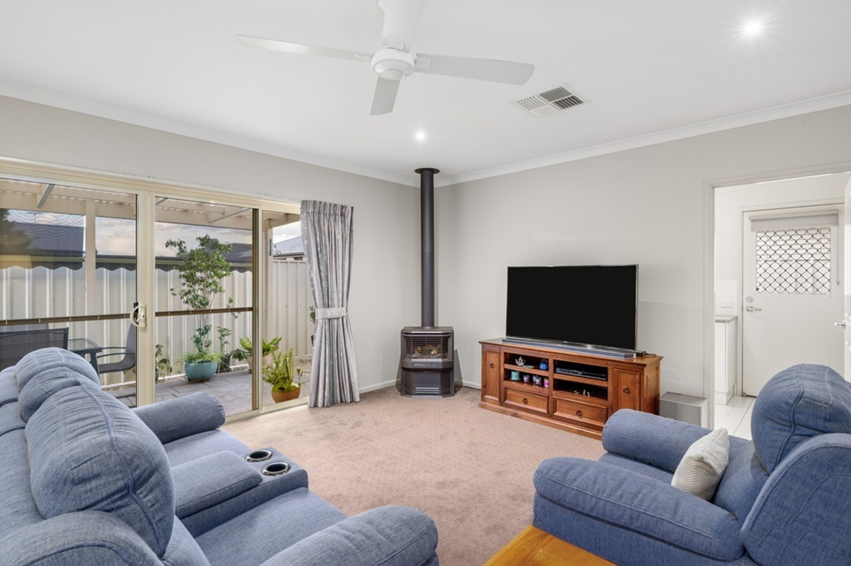 4 King Street, West Wodonga, VIC 3690