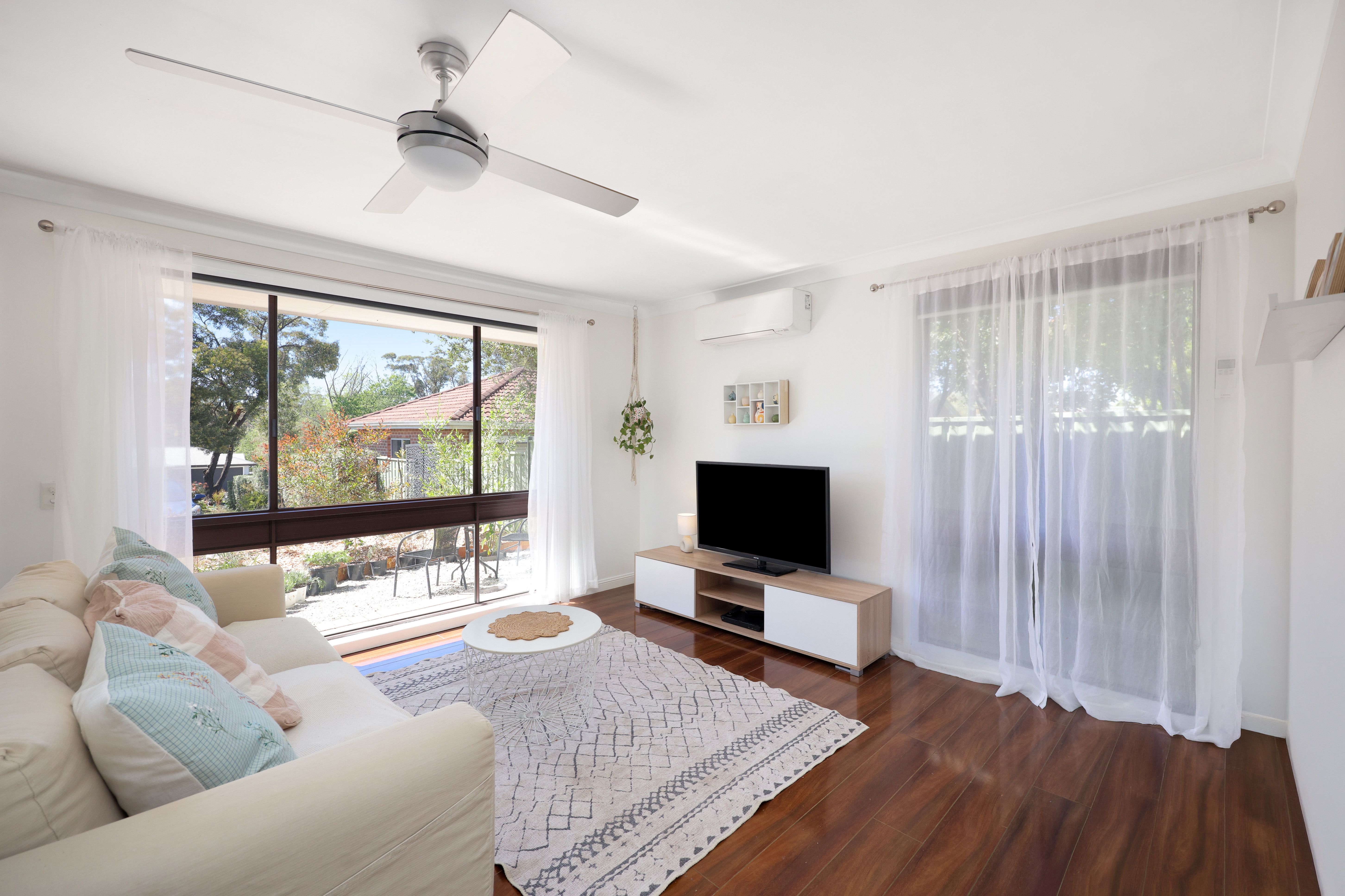 24 Banksia Street — photo 4 of 12