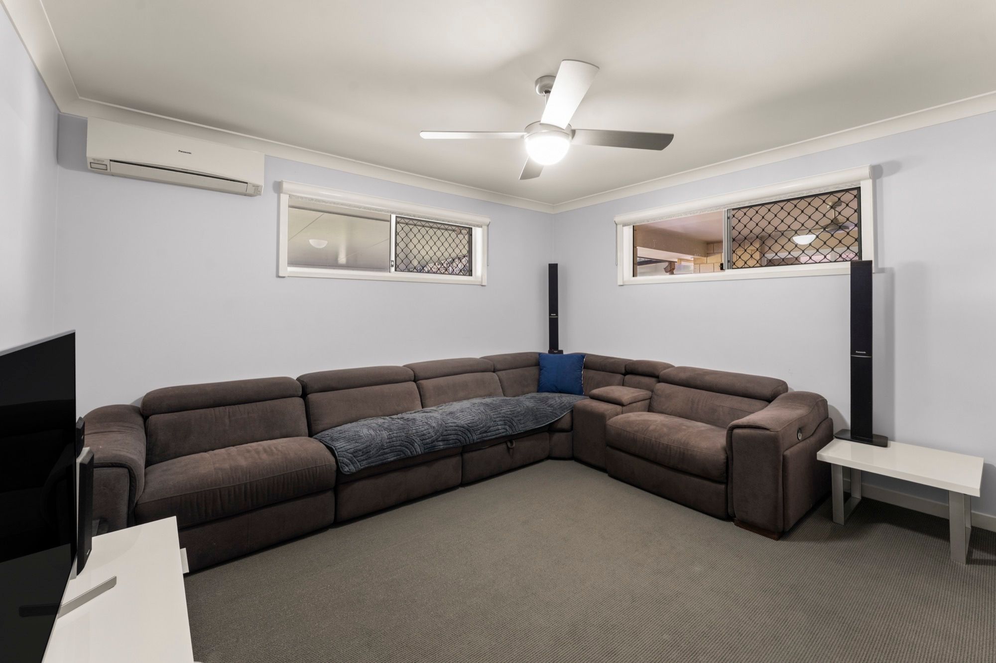 17 Retreat Crescent — photo 15 of 19