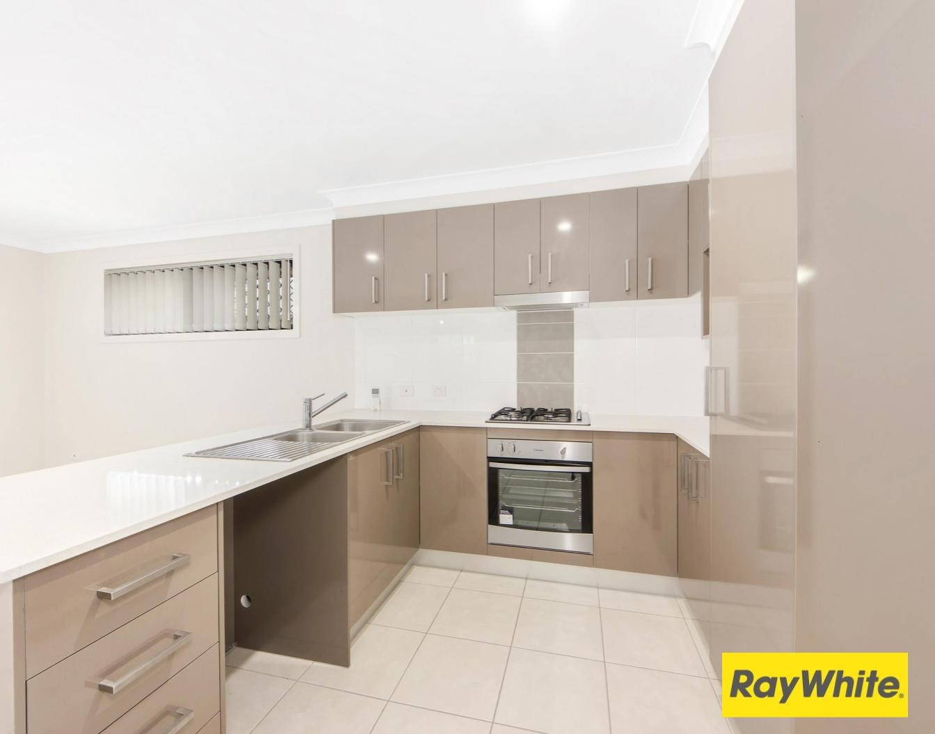 48 Eucalyptus Crescent, Ripley, QLD 4306