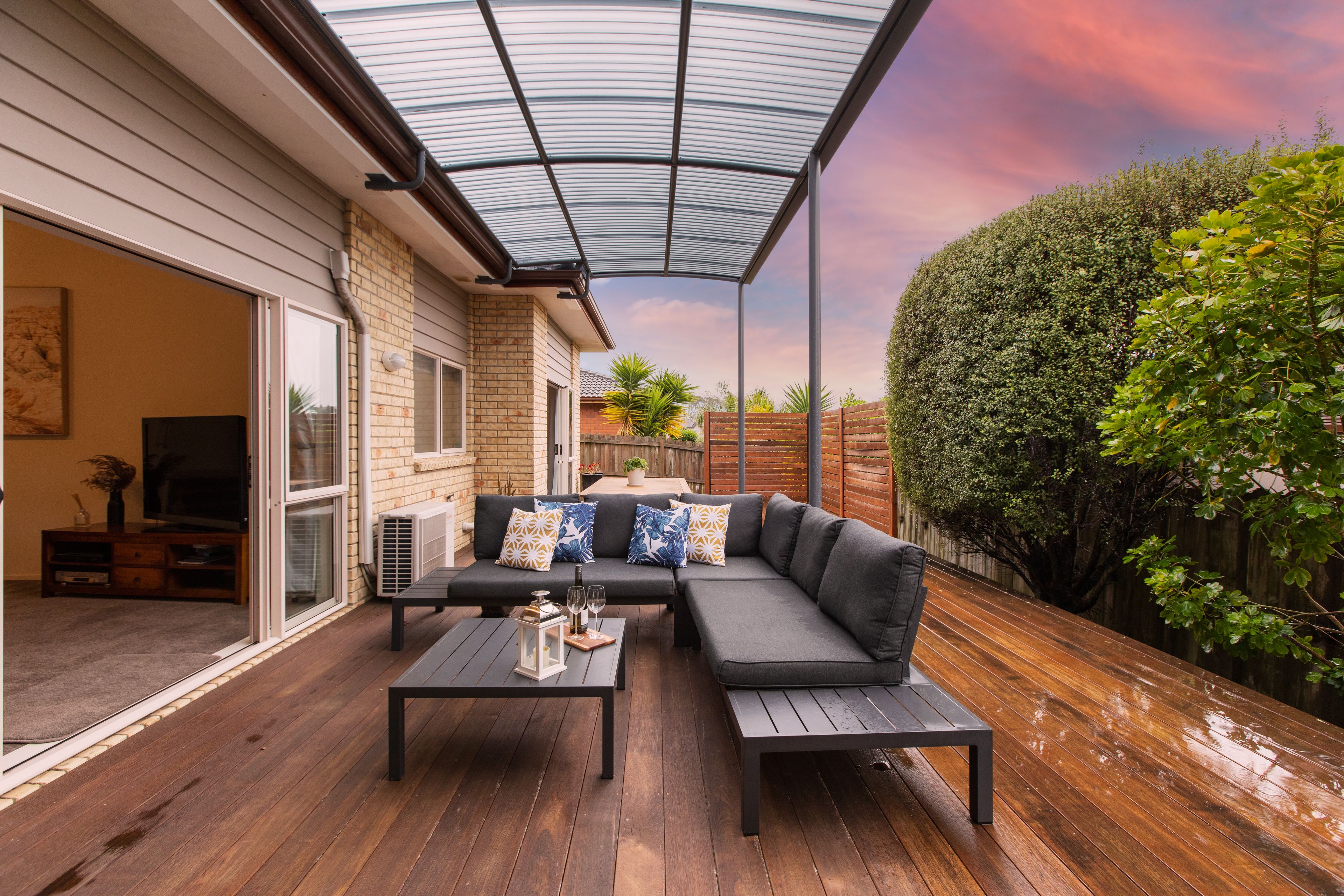 5 Neaptide Close, Red Beach, Rodney