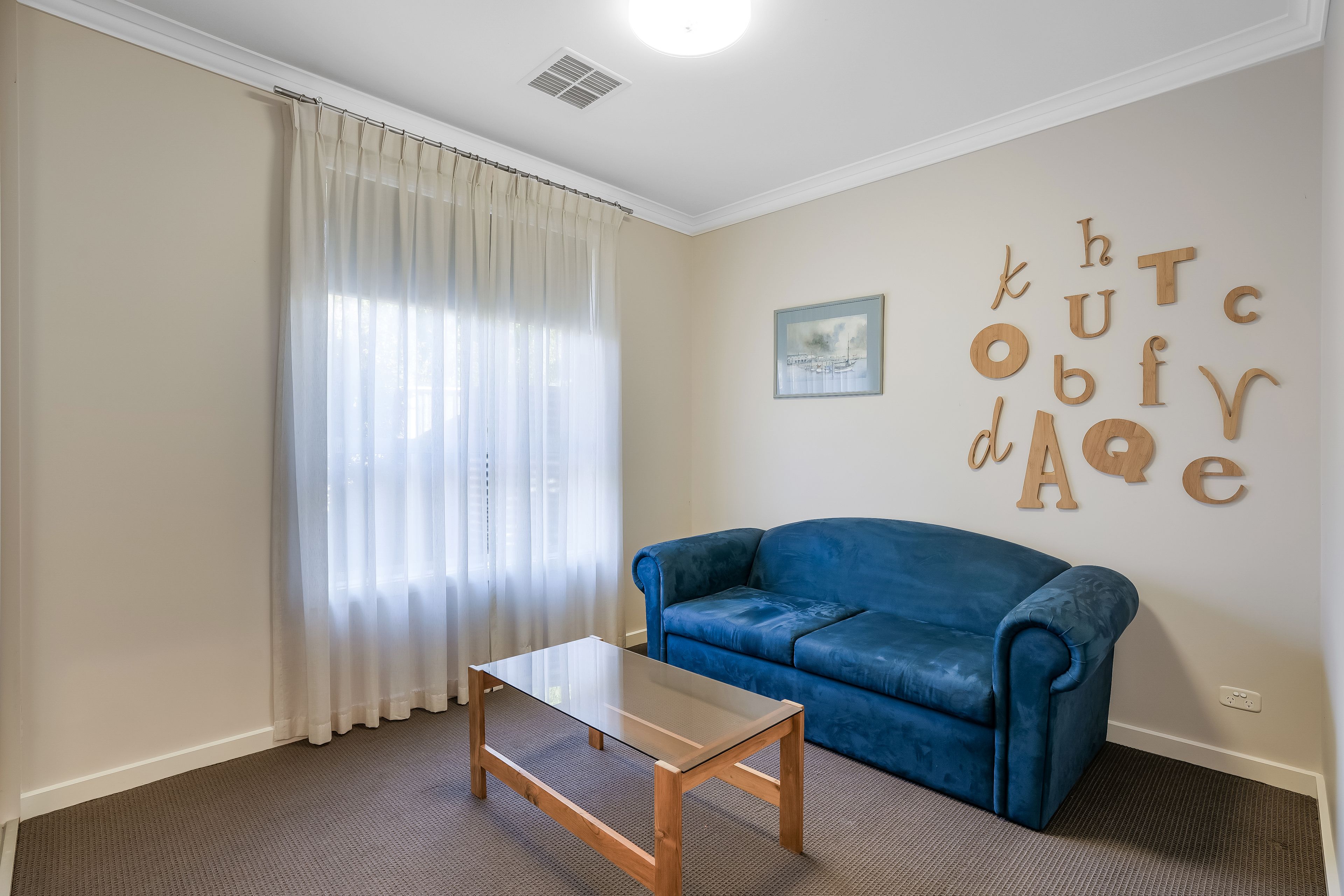 8 Campbell Circuit — photo 8 of 14