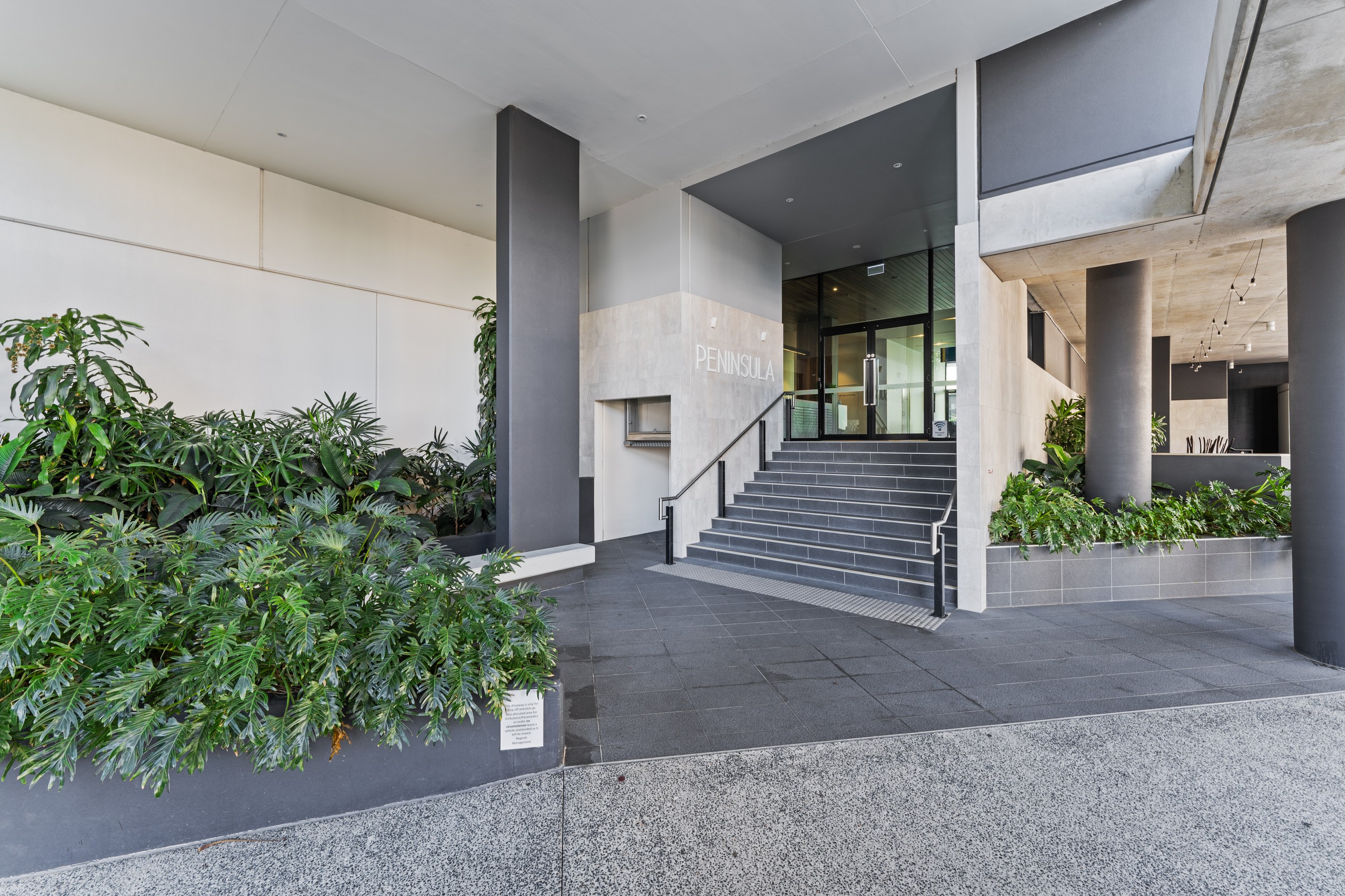 906/18 Thorn Street, Kangaroo Point, QLD 4169