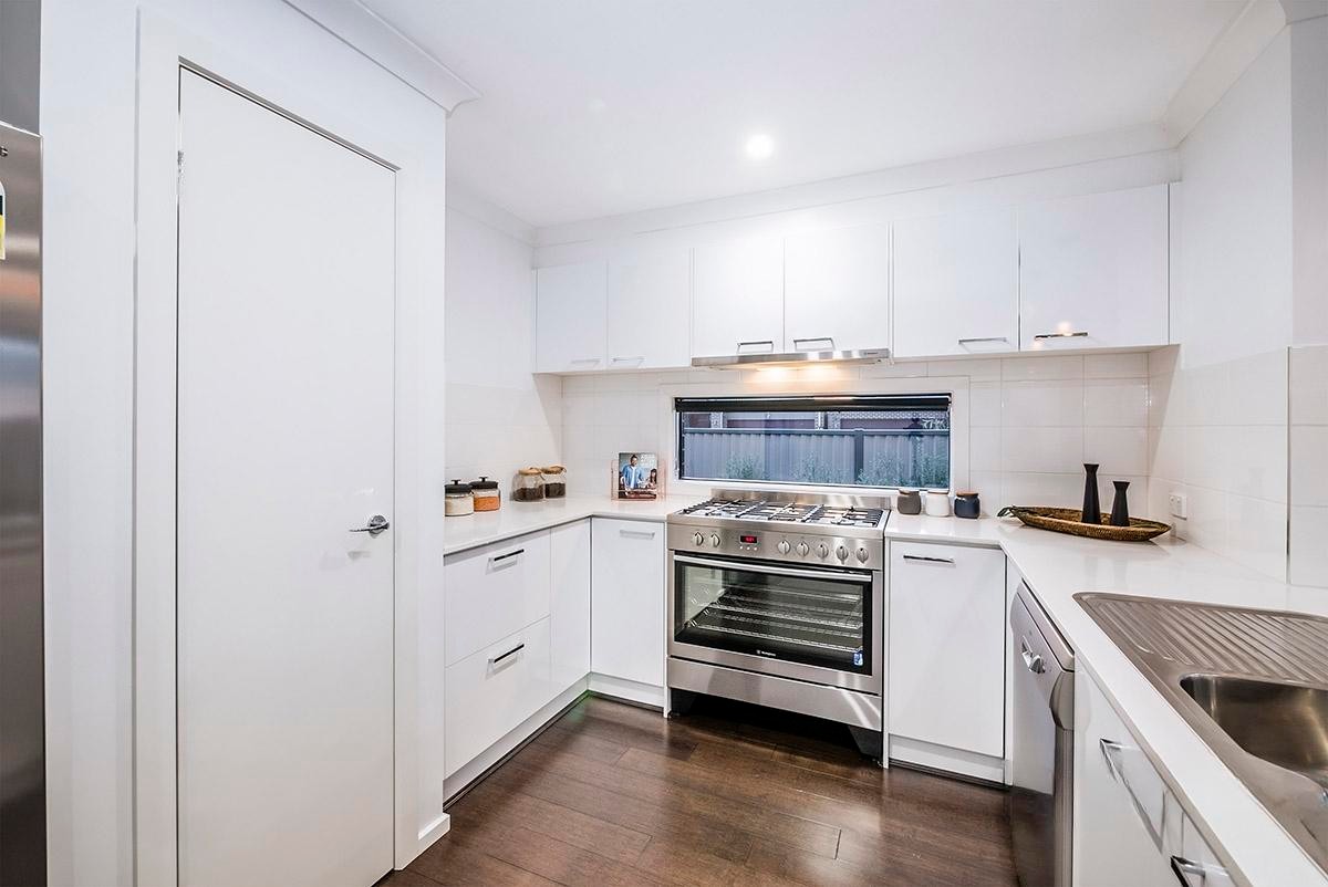 60 Andretti Avenue, Lynbrook, VIC 3975