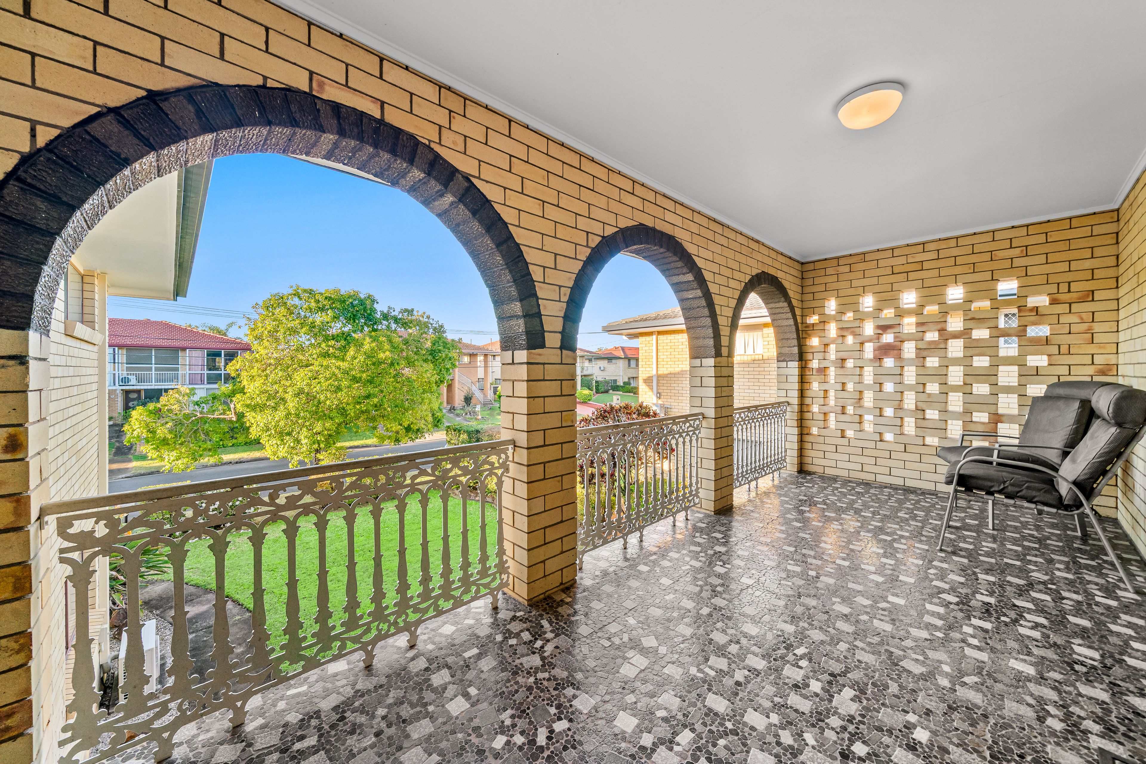 18 Epsom Street — photo 15 of 25