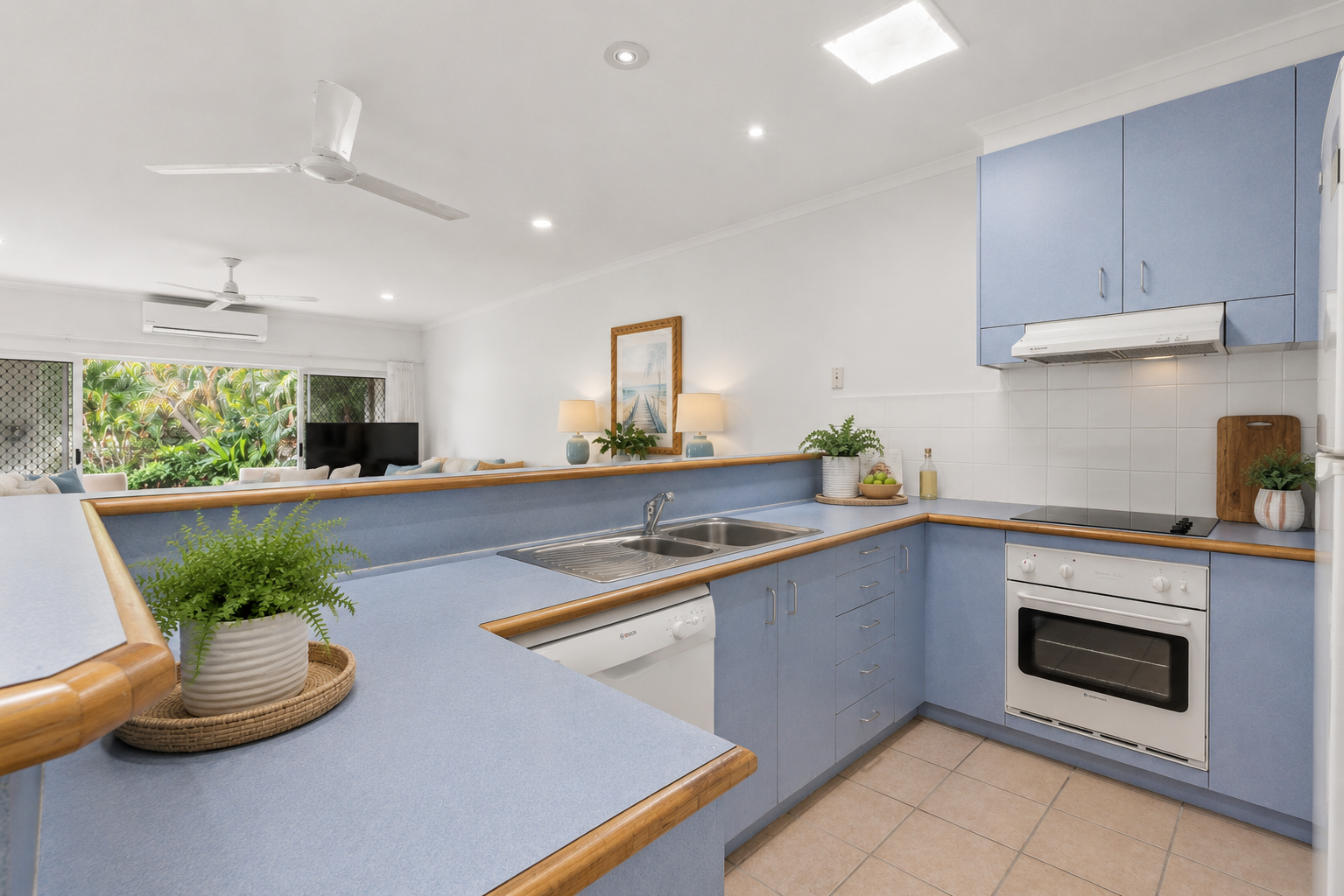 28/24 Warren Street — photo 6 of 23