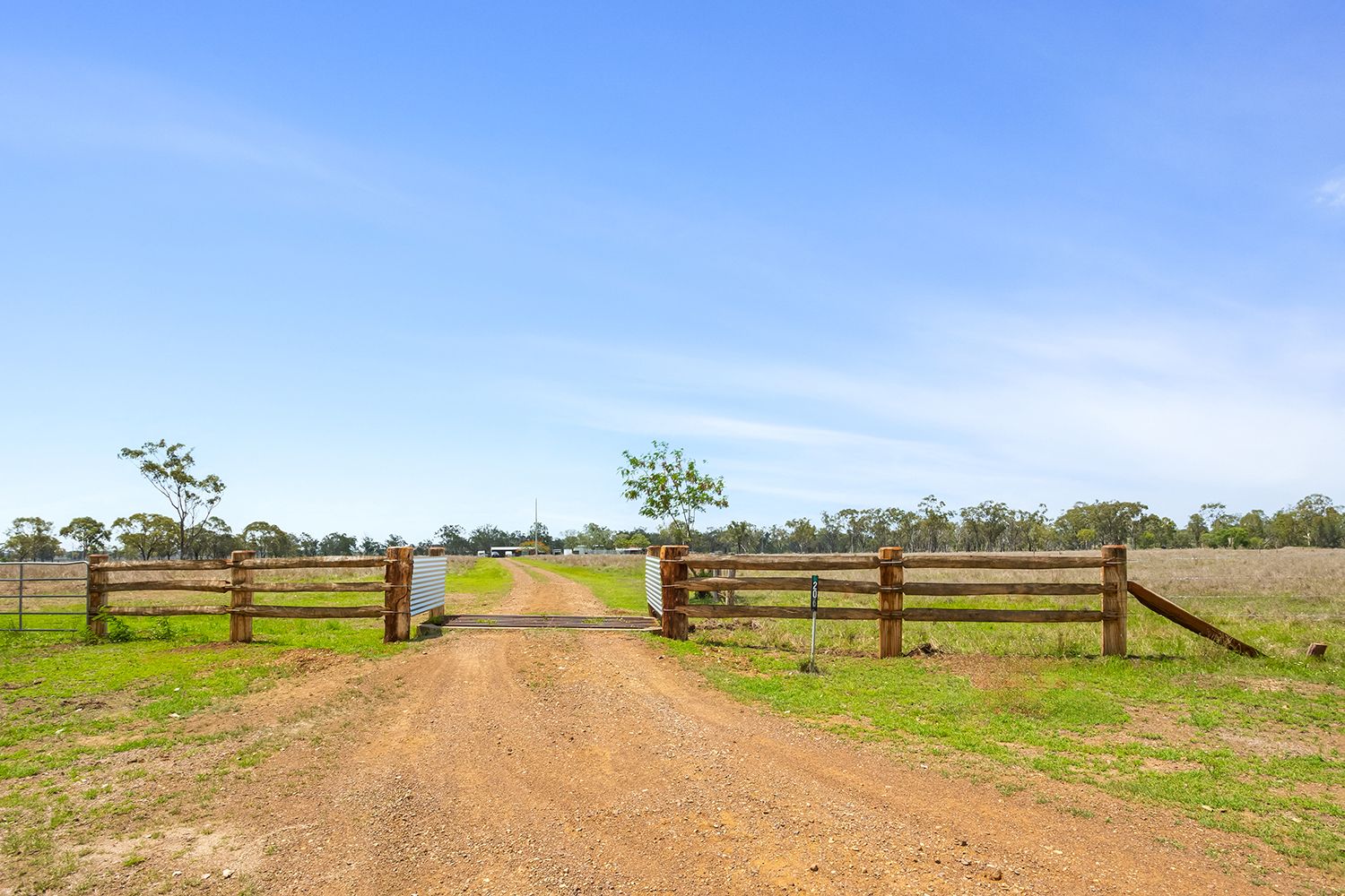 206 Harding Road, Alton Downs, QLD 4702