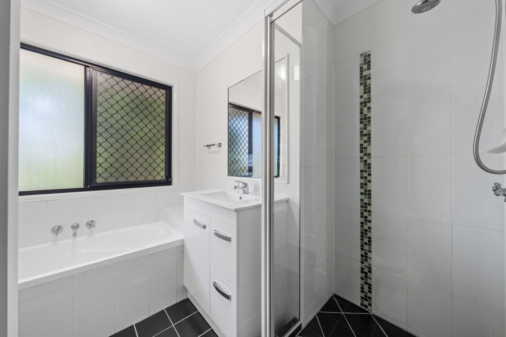 8/18 Rowell Street, Zillmere, QLD 4034