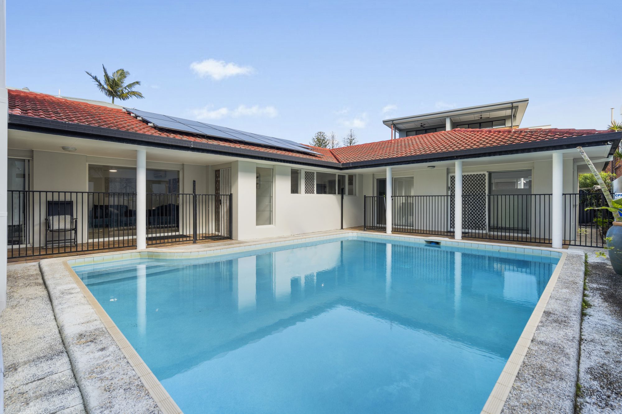 2/77 Paradise Island, Surfers Paradise, QLD 4217