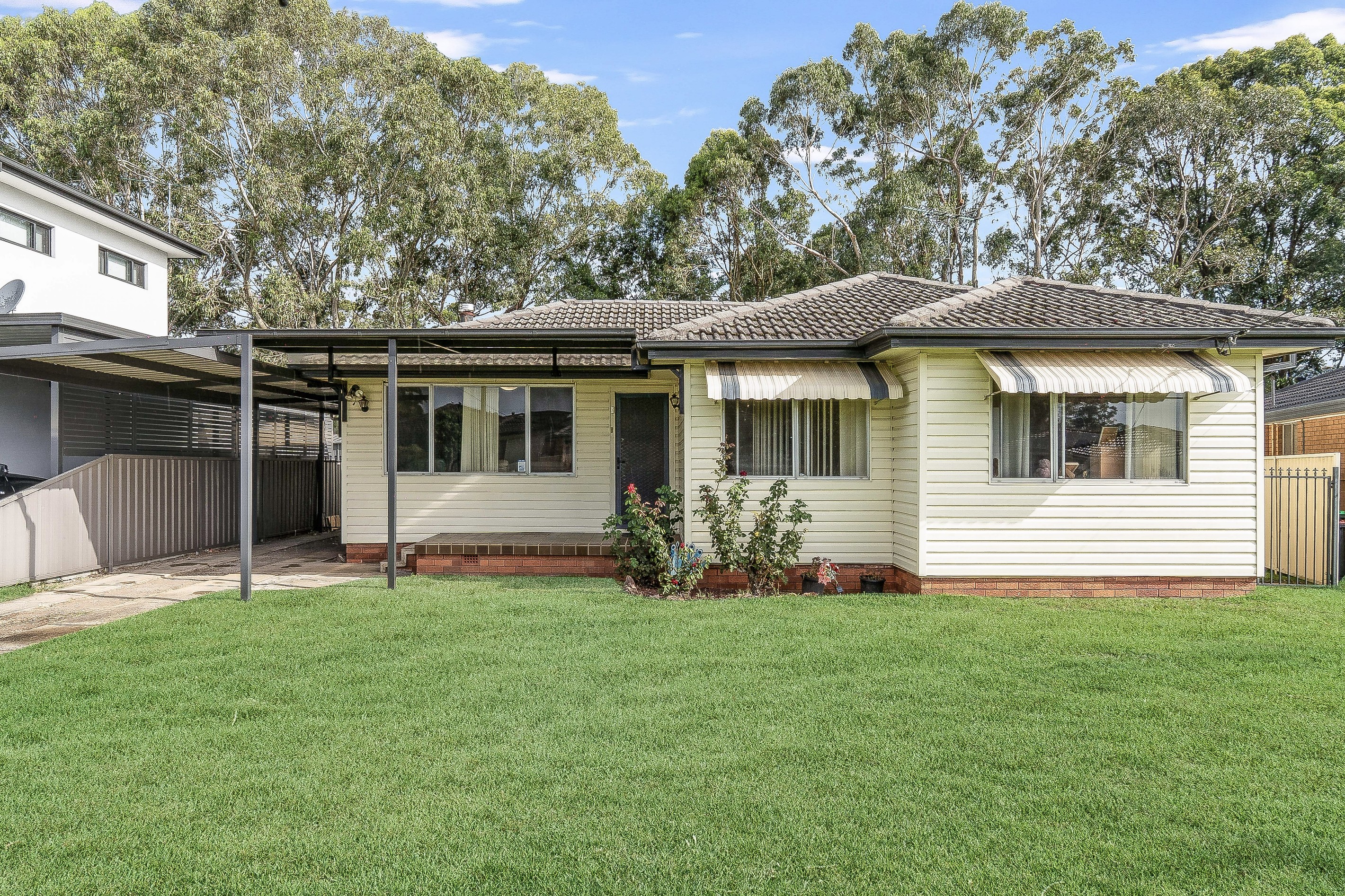 15 Maygar Close, Milperra, NSW 2214