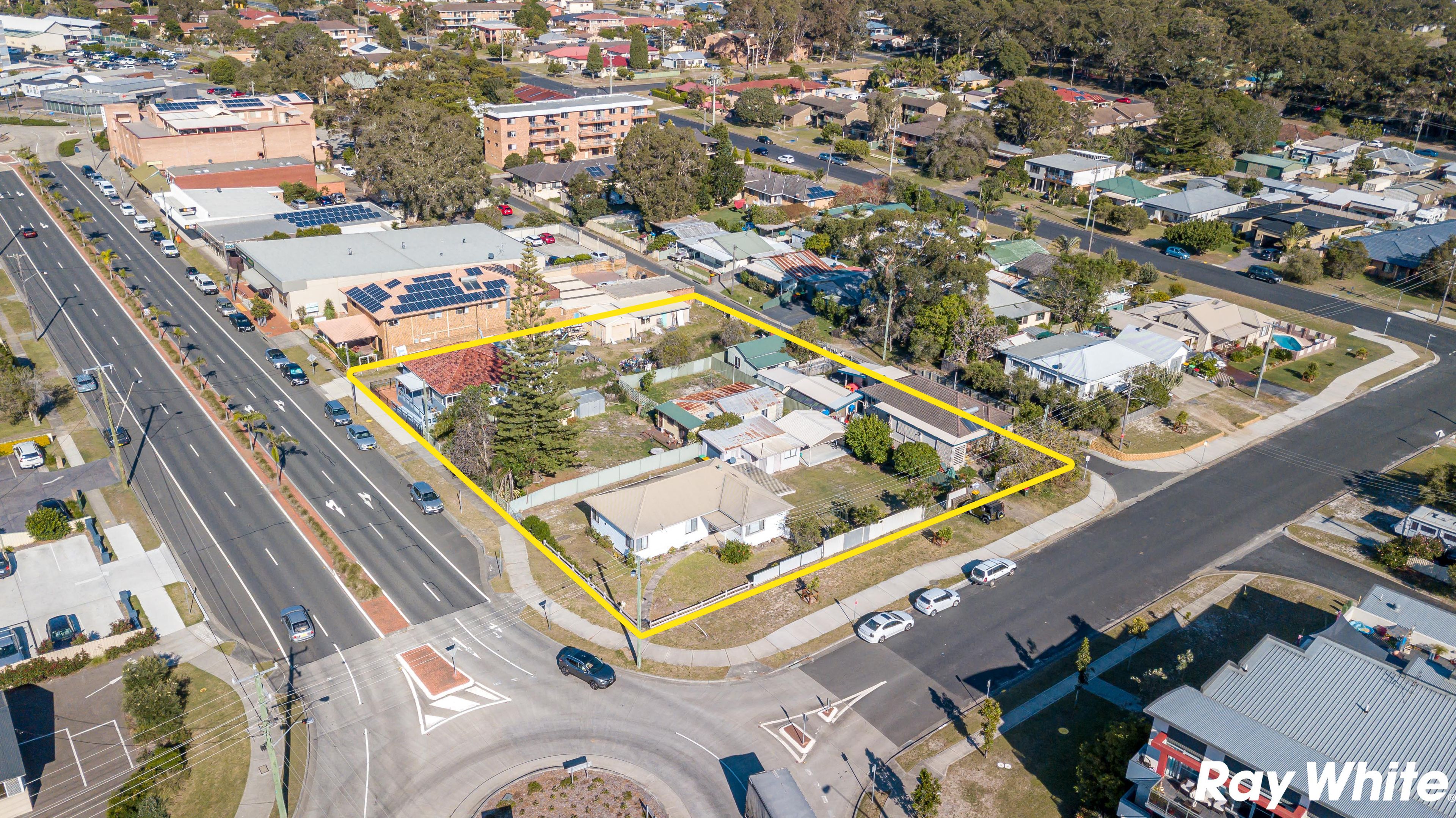 122 Manning Street, Tuncurry, NSW 2428