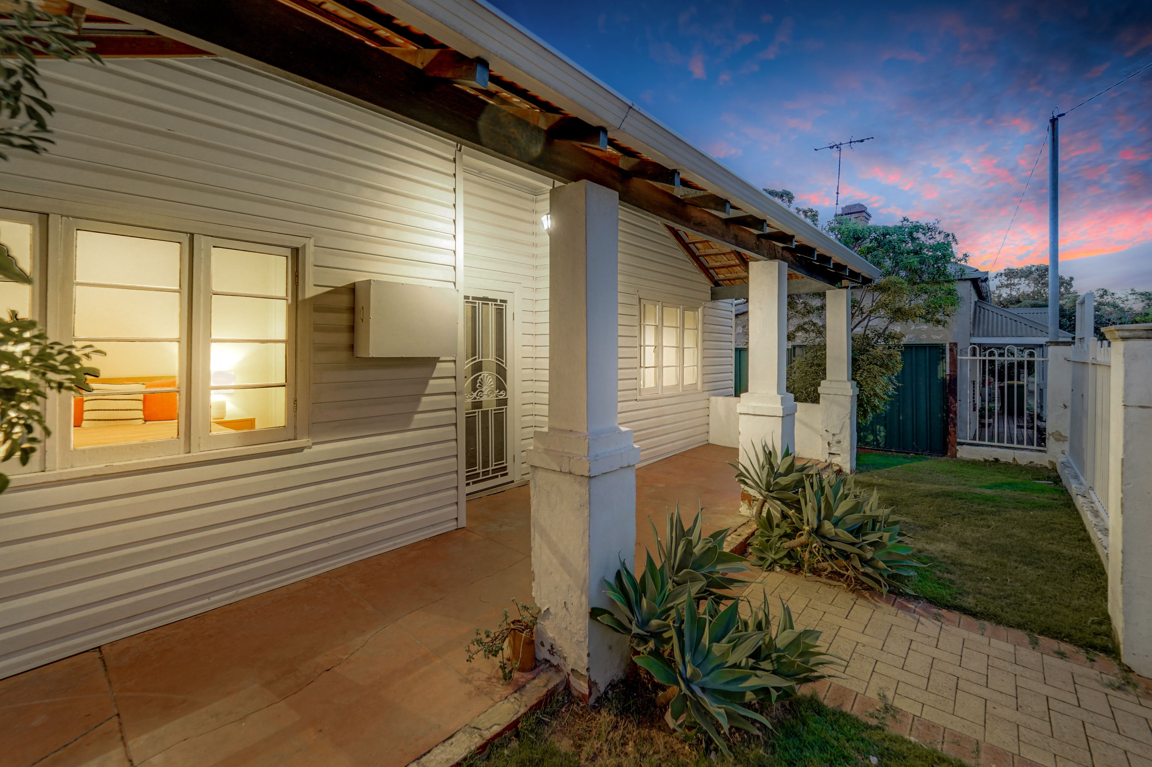 15A Pearse Street, North Fremantle, WA 6159